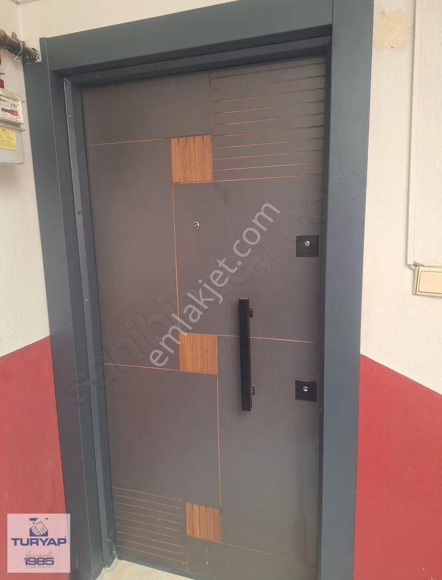 Yalova Merkez Şehit Ömer Faydalı Caddesinde Satılık Dubleks - Görsel 16