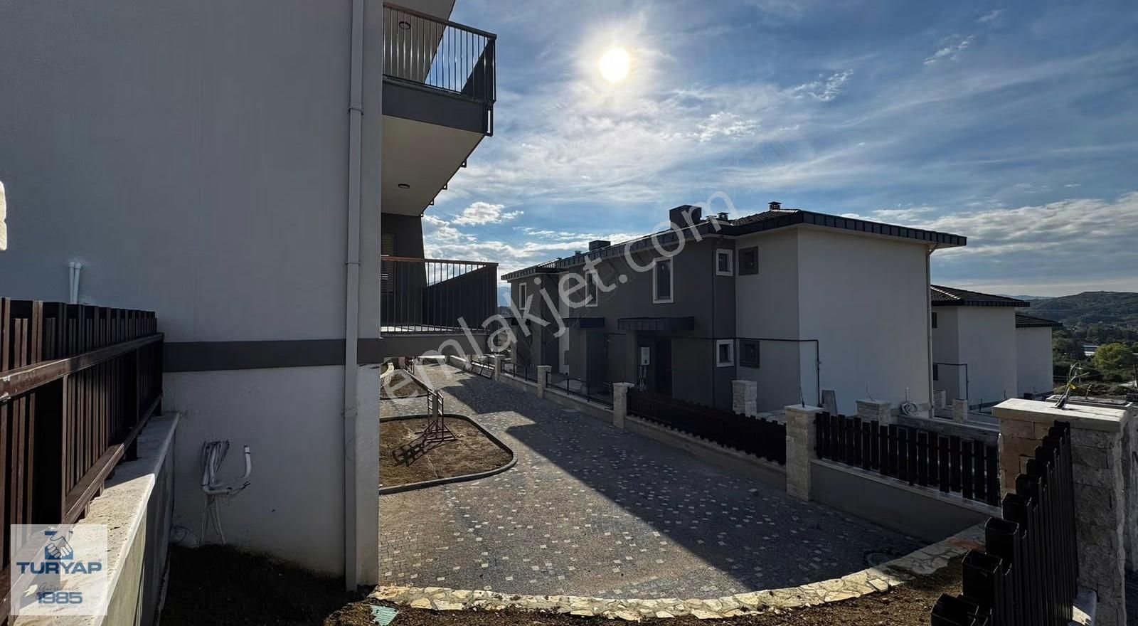 Yalova Merkez Kadıköy Sakura Park Sitesinde 4+1 Satılık Villa - Görsel 13