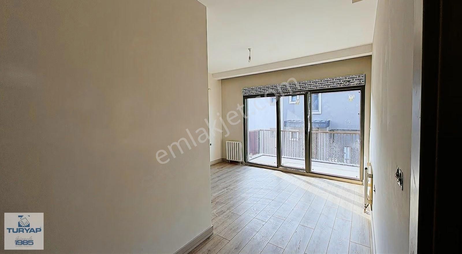 Yalova Merkez Kadıköy Sakura Park Sitesinde 4+1 Satılık Villa - Görsel 2