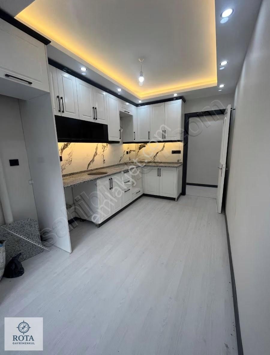 Rota Emlaktan Buca Göksu Mah Cadde Üstü Plan Projeli 2+1 Daire - Görsel 4