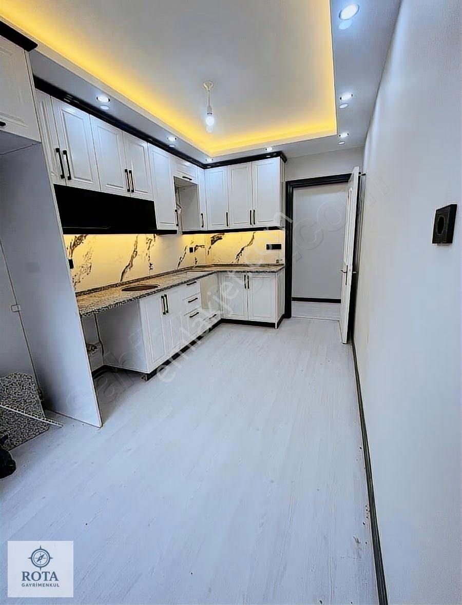 Rota Emlaktan Buca Göksu Mah Cadde Üstü Plan Projeli 2+1 Daire - Görsel 8