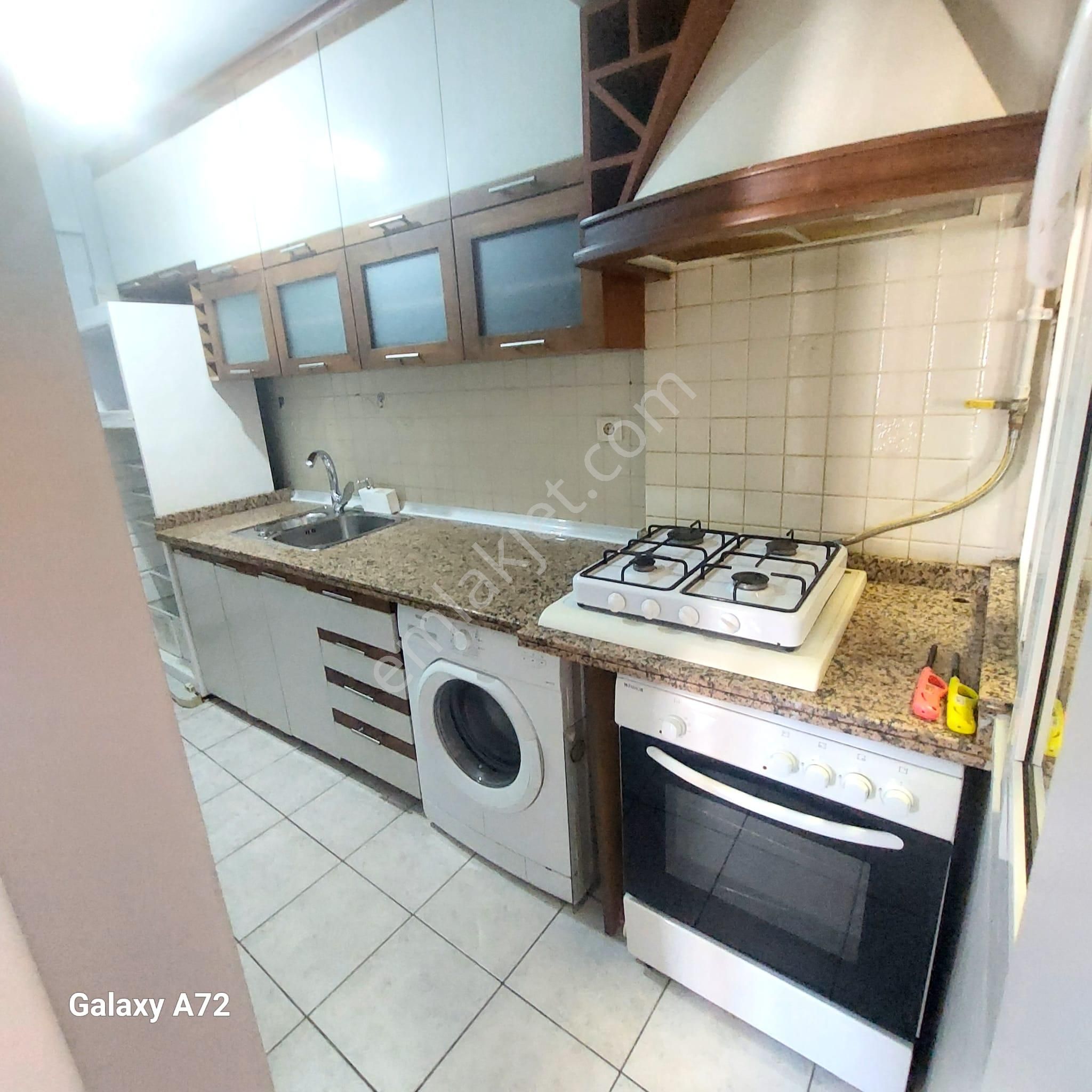 Sahibinden Beşiktaş Hattat Tahsin Sokak’ta 2+1 Satılık Boş Daire - Görsel 13