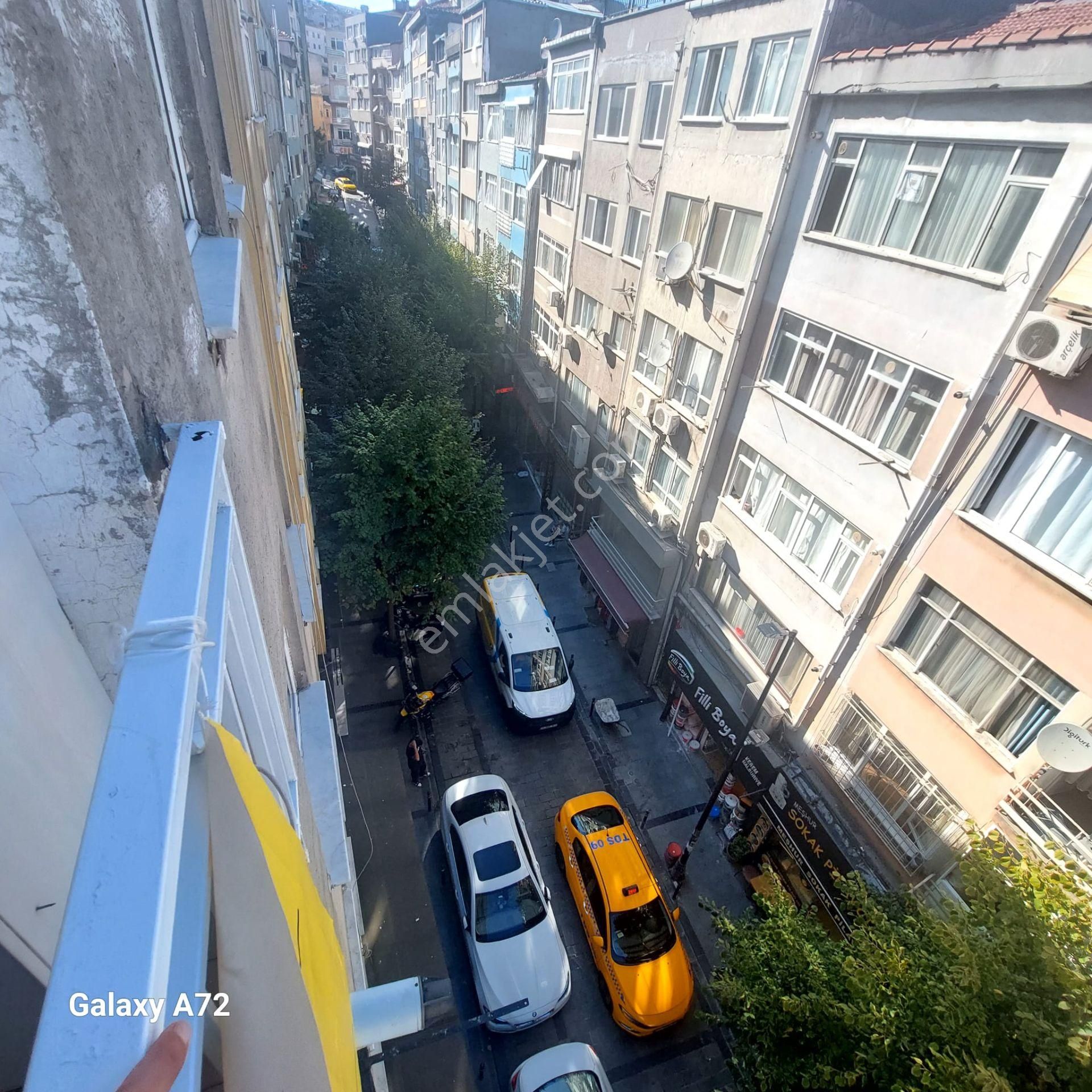 Sahibinden Beşiktaş Hattat Tahsin Sokak’ta 2+1 Satılık Boş Daire - Görsel 10