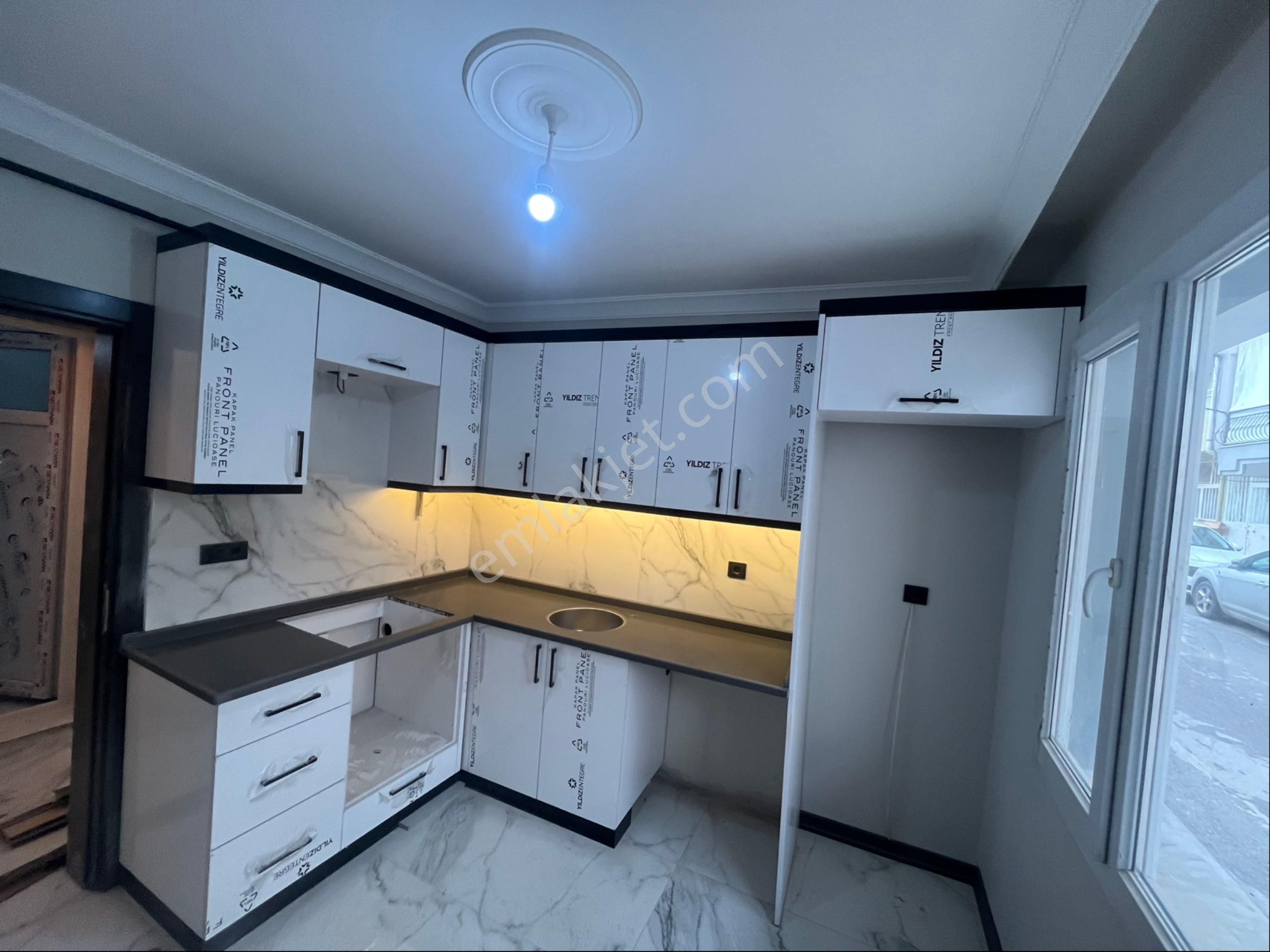 İzmir Buca İnönü Mah Satılık 2+1 Satılık Daire