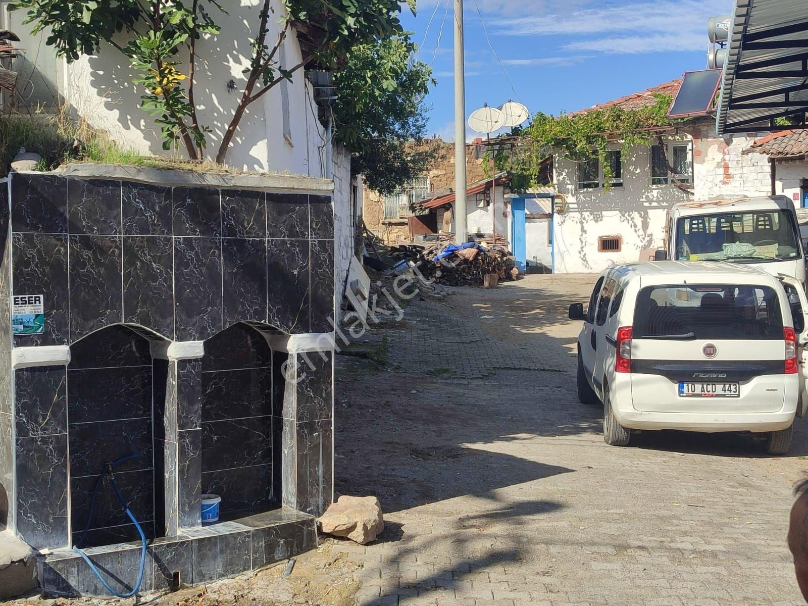 Havran Köylüce Köyünde Satılık Arsa❗❗köyde Bir Evim Olsun Diyorsan Burayı Kaçırma - Görsel 7