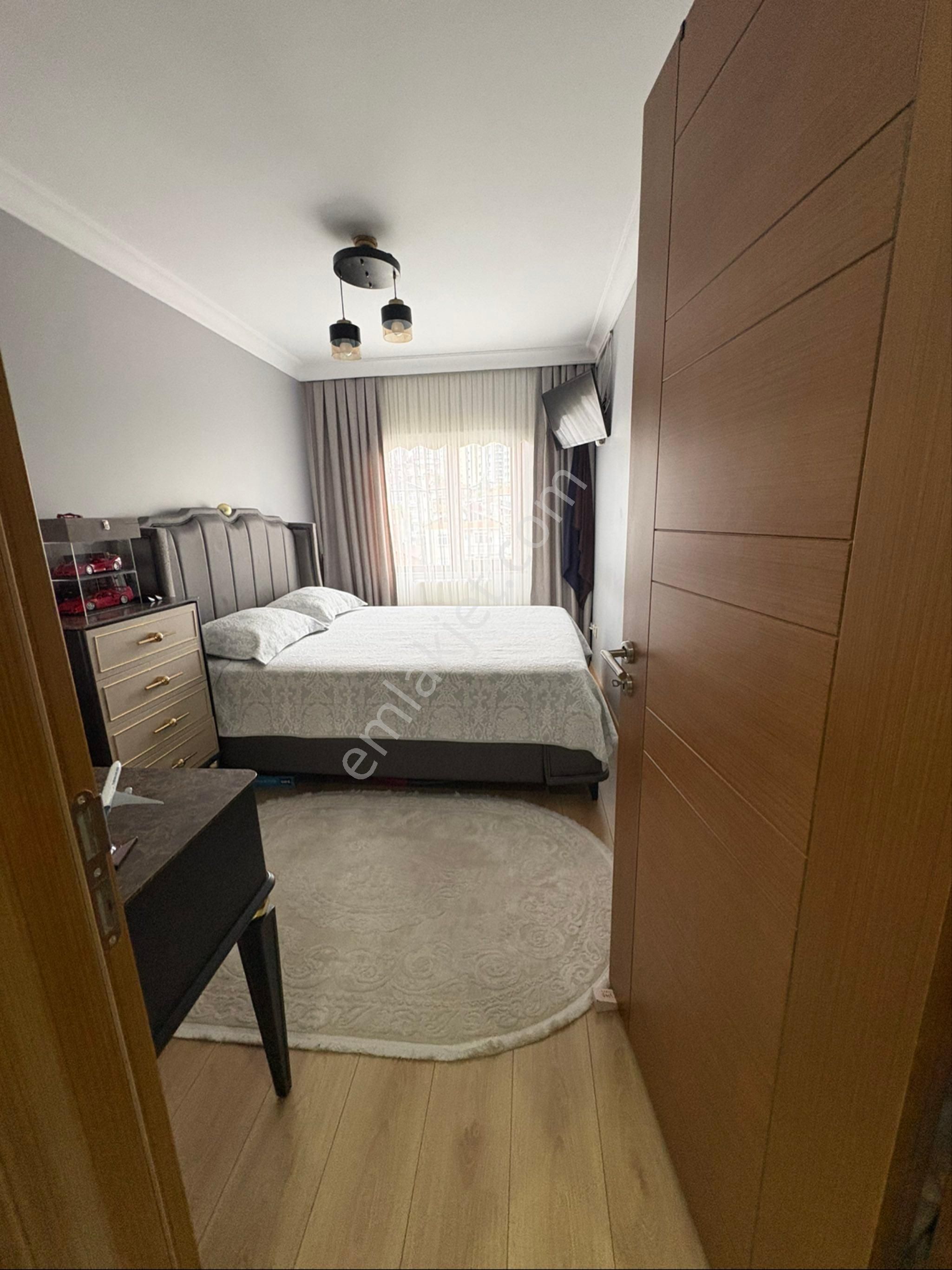 Sahibinden Acil Satılık Pendik Metroya 100 Metre Donanımlı Daire - Görsel 24