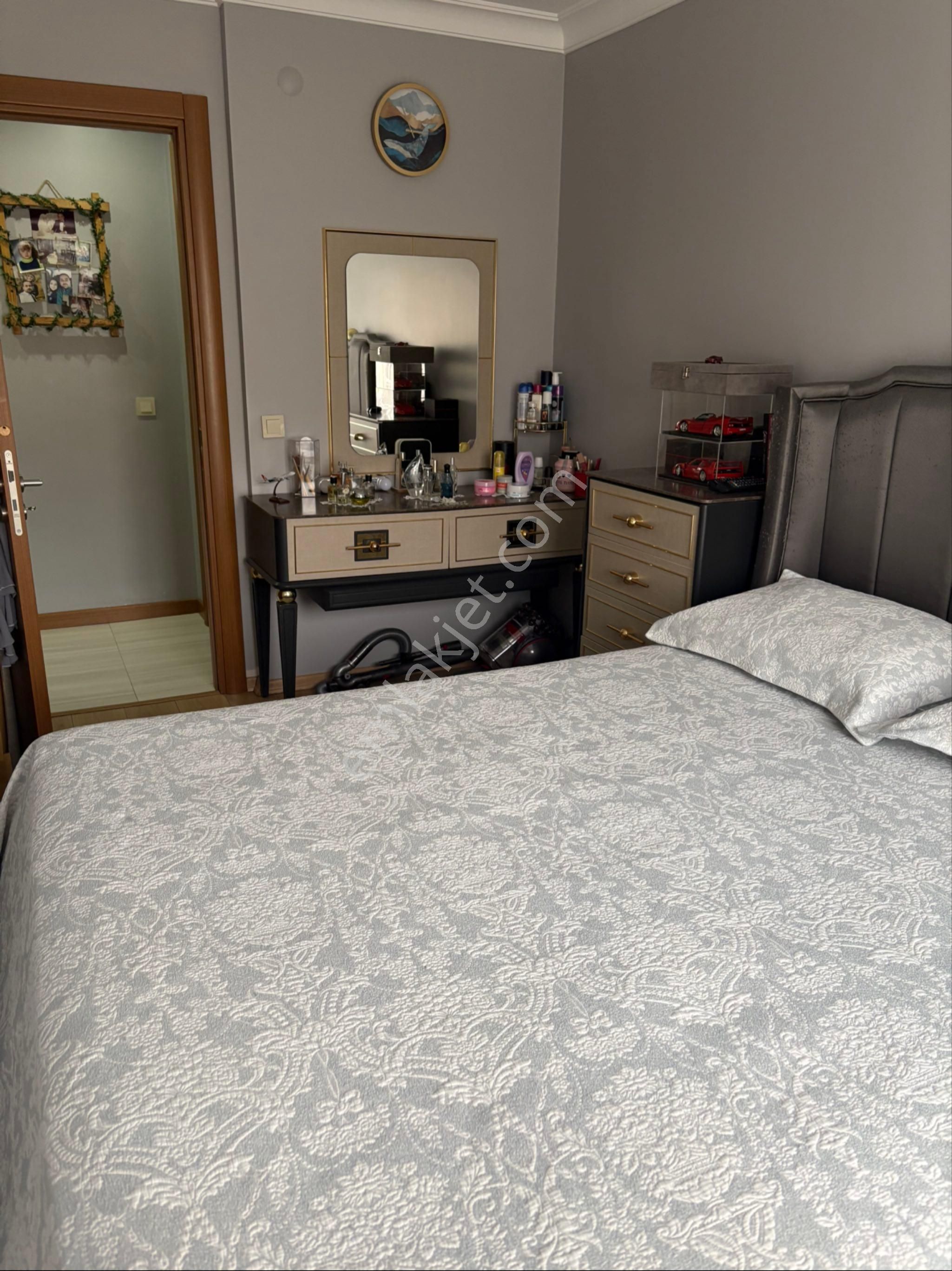 Sahibinden Acil Satılık Pendik Metroya 100 Metre Donanımlı Daire - Görsel 22