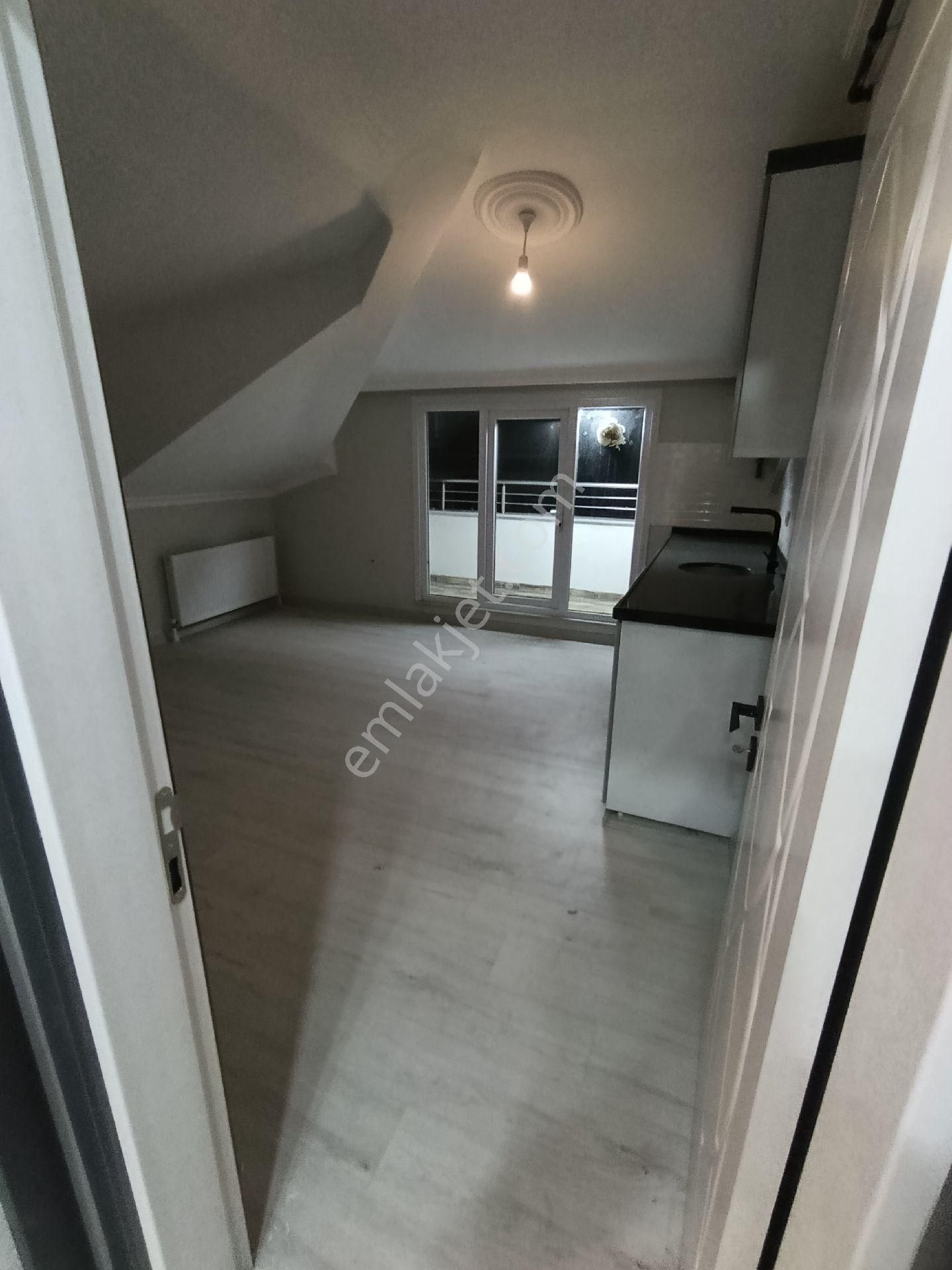 1. 69 Krediyle Arnavutköy Mustafakemalpaşa'da Satılık 4+2 Çatı Kat Dubleks Daire - Görsel 13