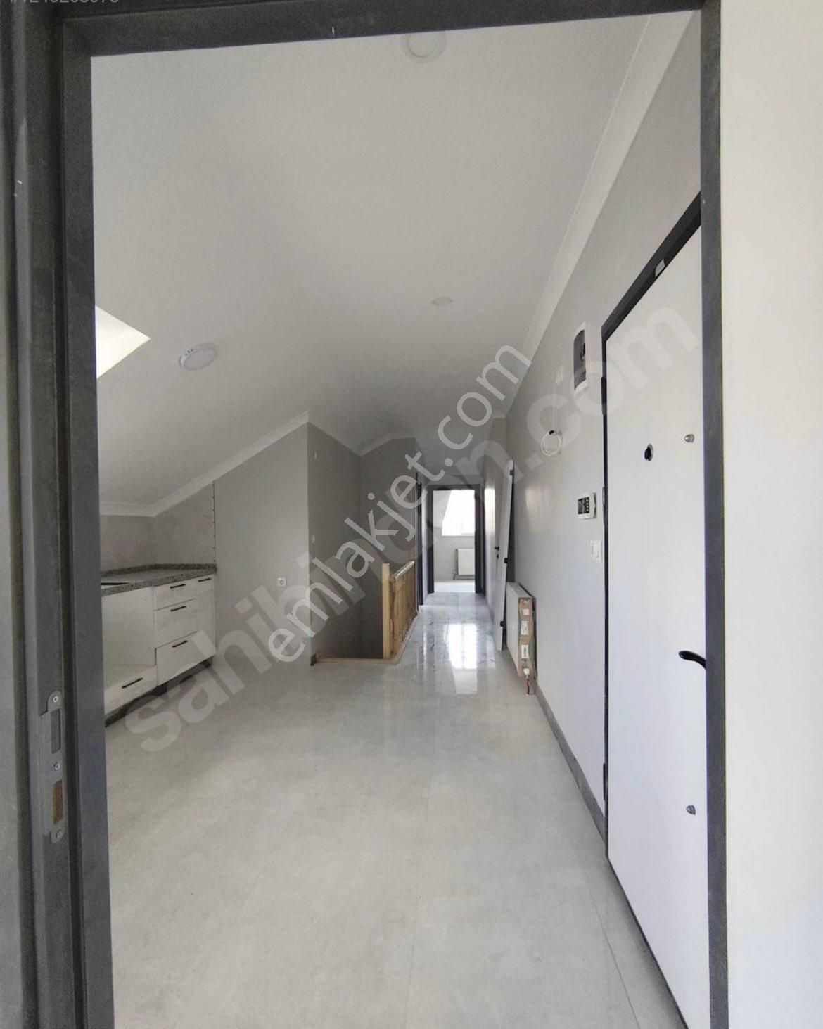 Uygar Emlaktan Şirinevler Mahallesinde 5+2 Dublex Sıfır Daire - Görsel 12