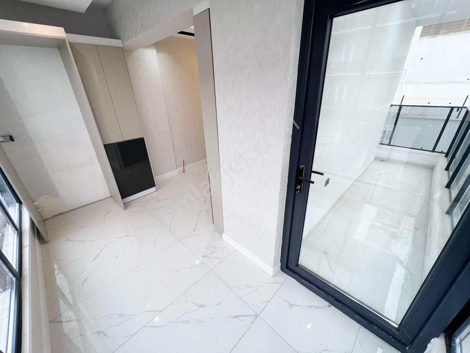 Öz.maşallah.dan Katta Sıfır Geniş Lüks Yapılı 3+1 Daire - Görsel 11