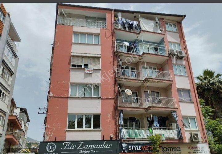 Cuma Mahallesinde Satılık 2+1 Daire
