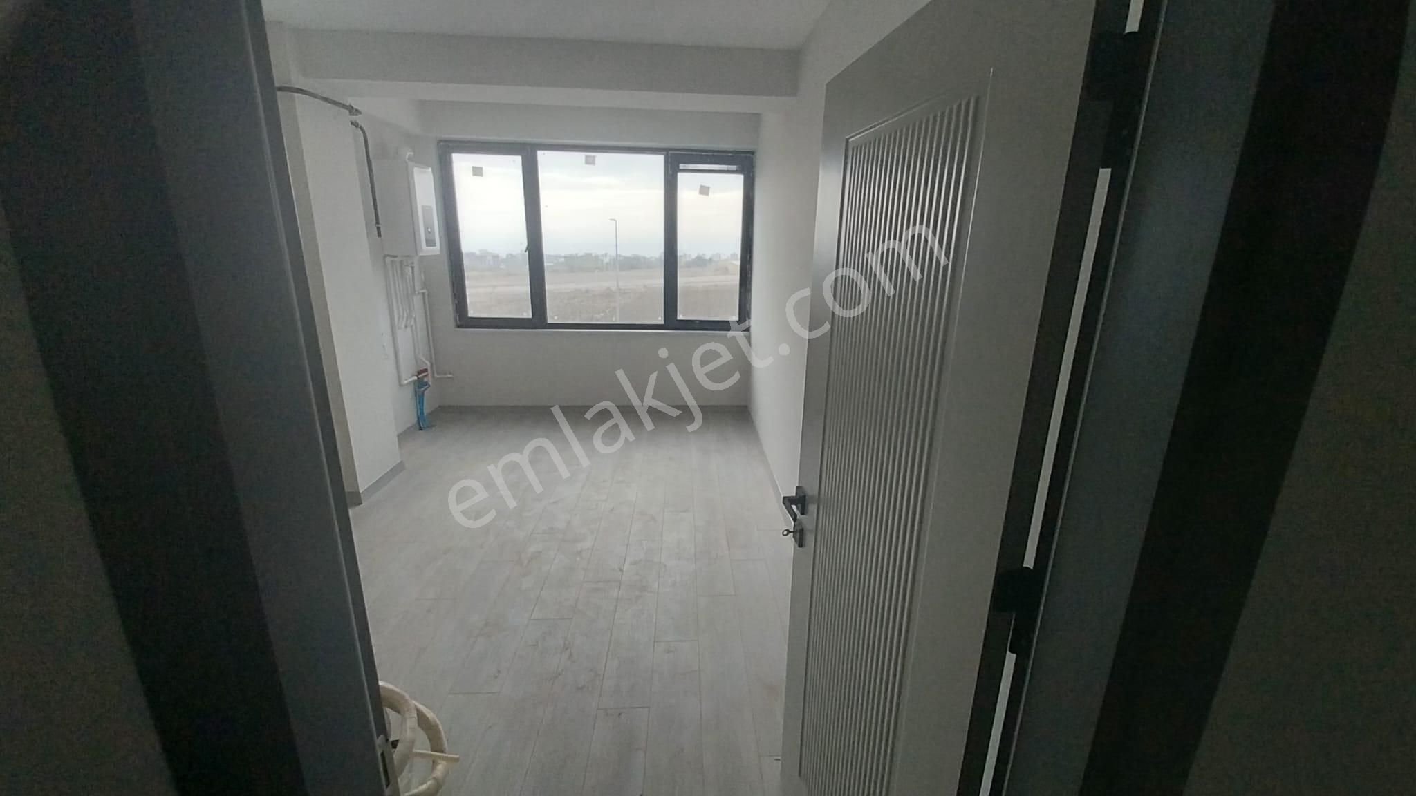 Ekşioğlu'ndan Tekirdağ Süleymanpaşa Atatürk Mah Belediye Yanı Kiralık 2+0 Daire - Görsel 25