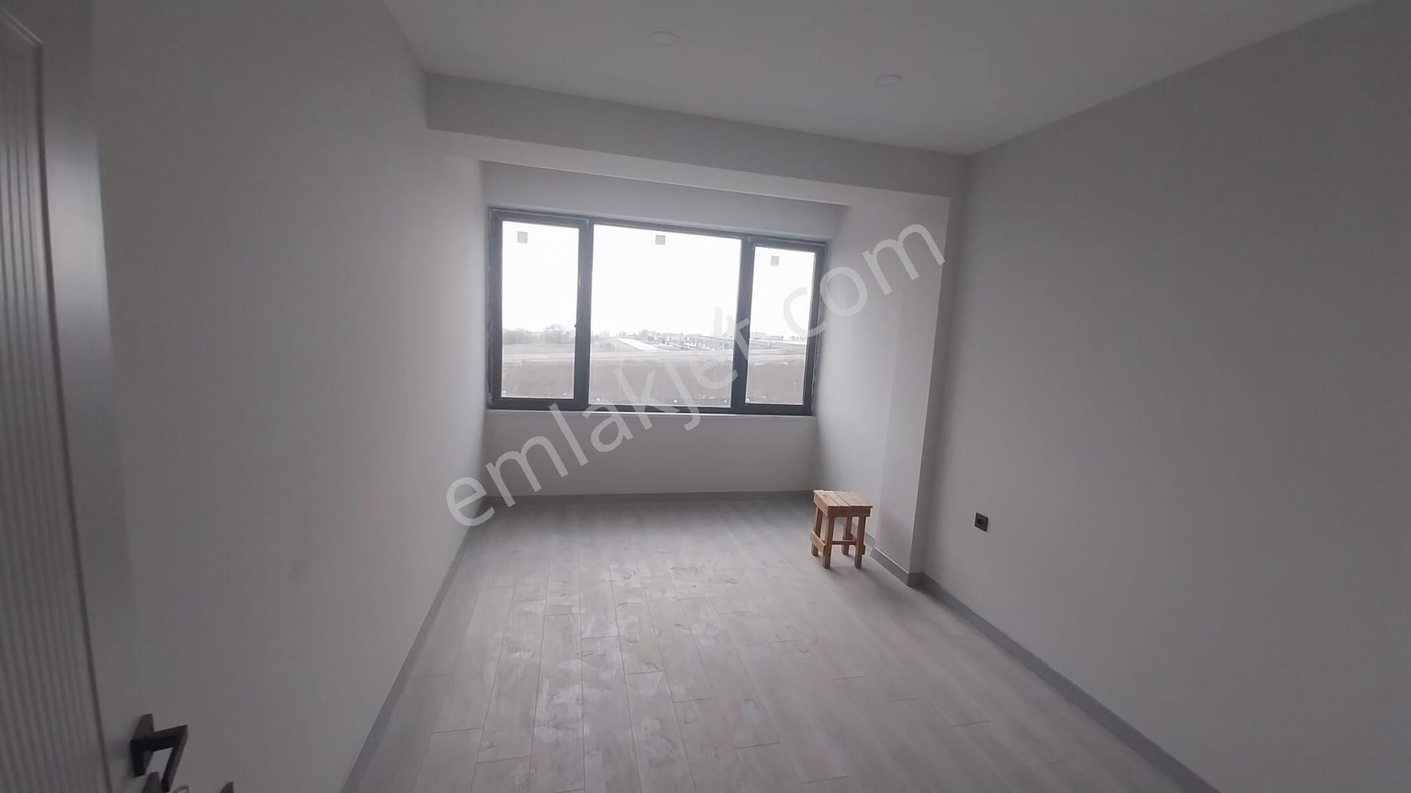 Ekşioğlu'ndan Tekirdağ Süleymanpaşa Atatürk Mah Belediye Yanı Kiralık 2+0 Daire - Görsel 6