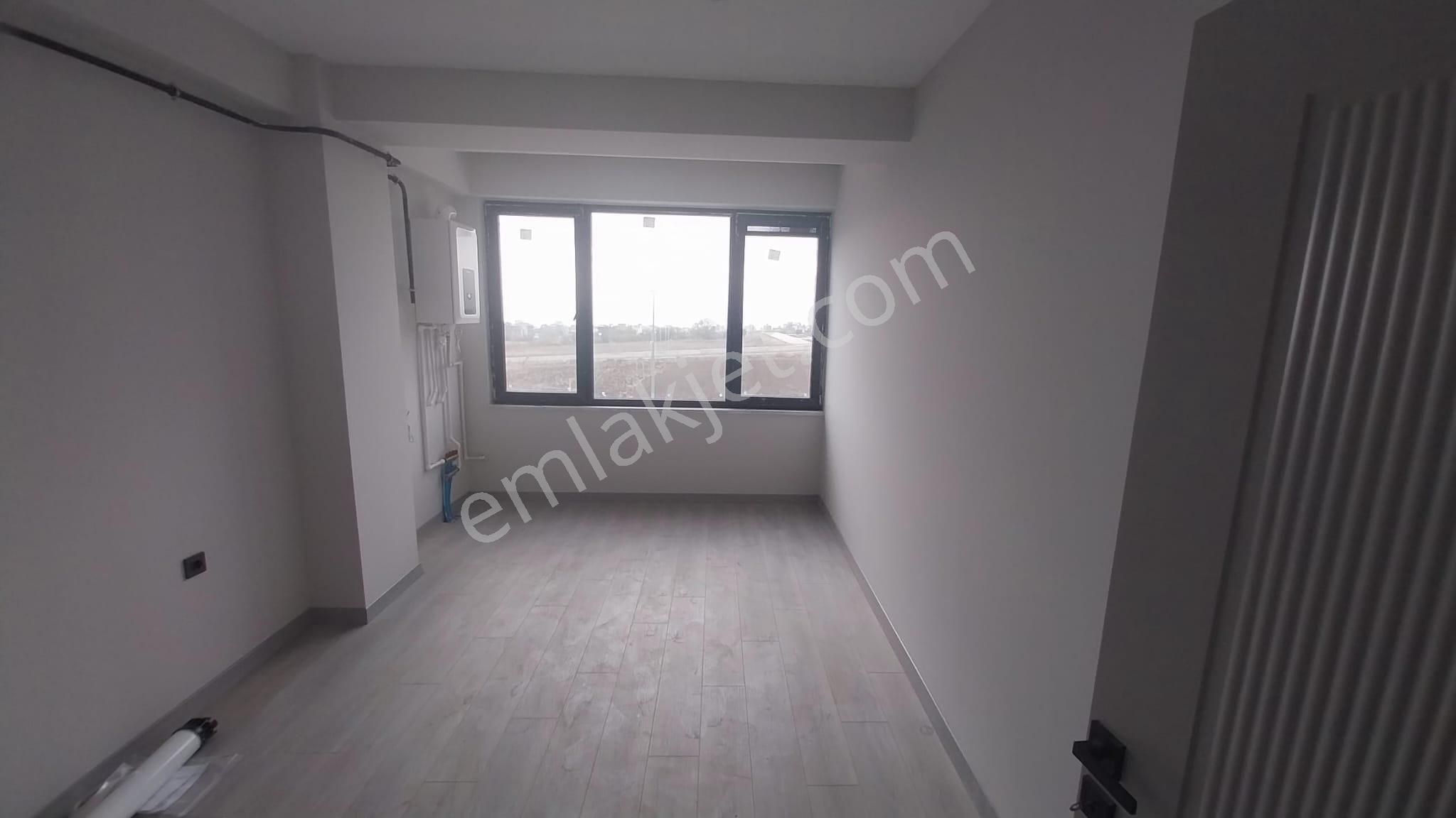 Ekşioğlu'ndan Tekirdağ Süleymanpaşa Atatürk Mah Belediye Yanı Kiralık 2+0 Daire - Görsel 23