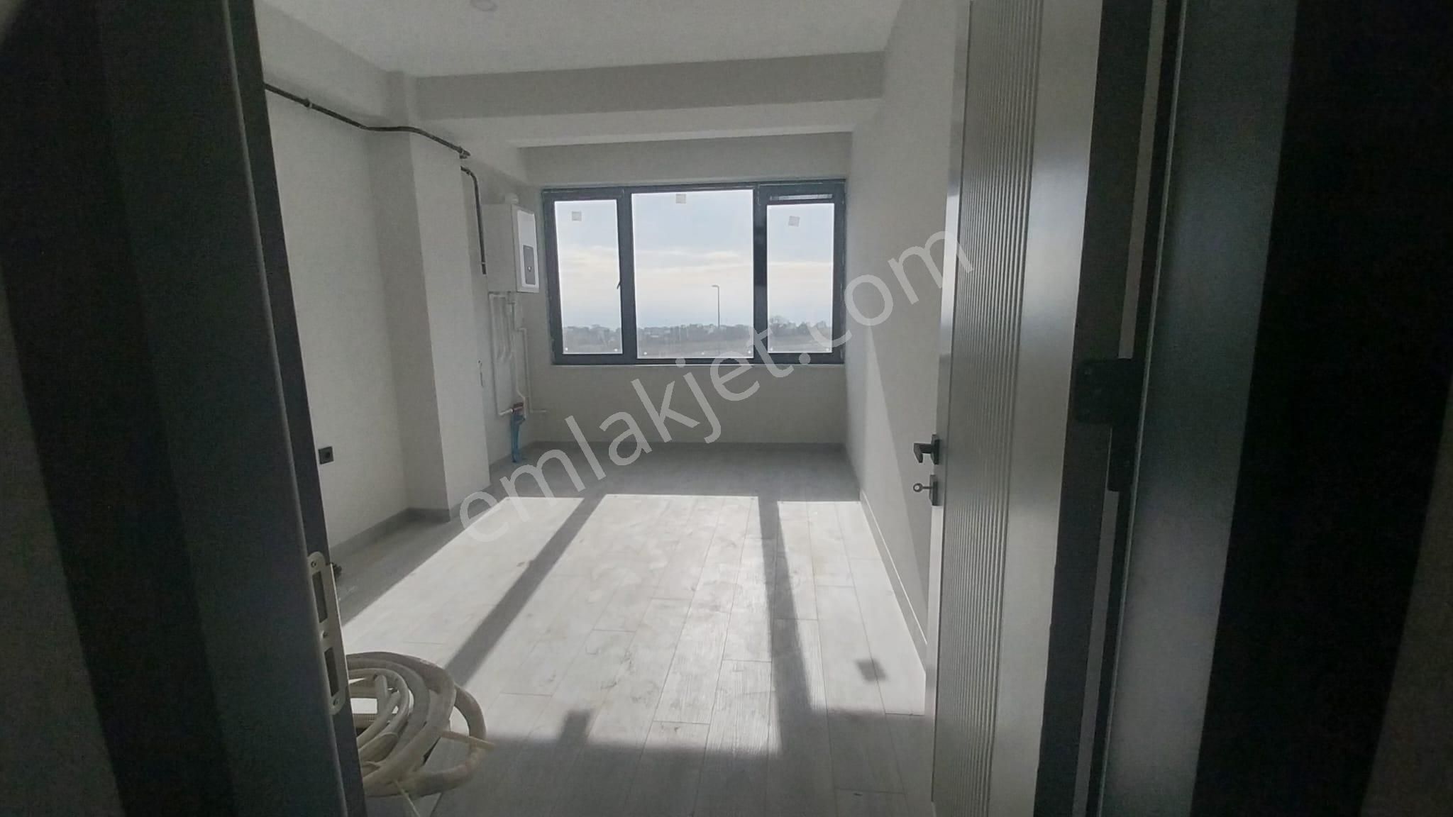 Ekşioğlu'ndan Tekirdağ Süleymanpaşa Atatürk Mah Belediye Yanı Kiralık 2+0 Daire - Görsel 18