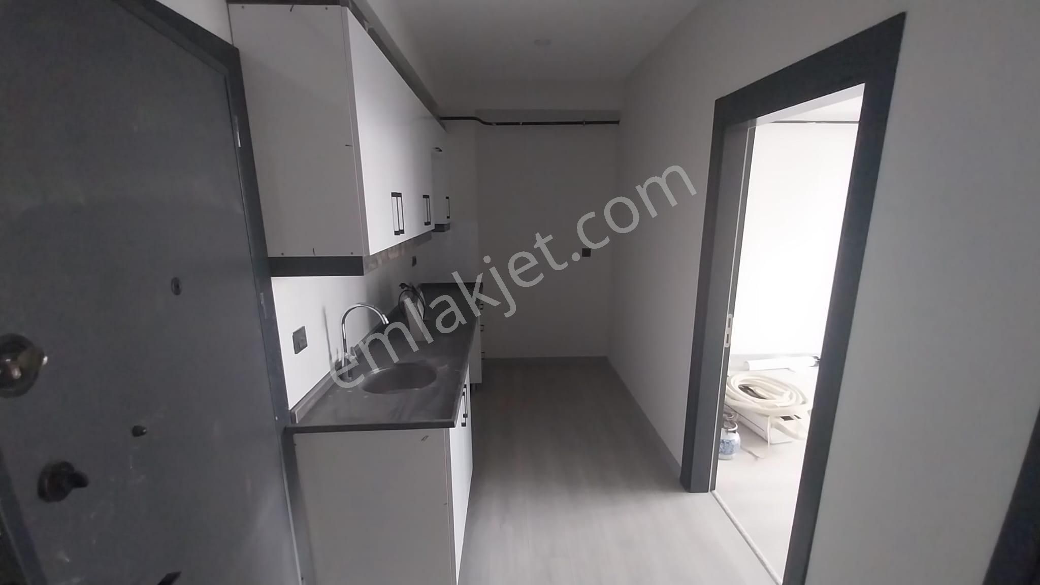 Ekşioğlu'ndan Tekirdağ Süleymanpaşa Atatürk Mah Belediye Yanı Kiralık 2+0 Daire - Görsel 21