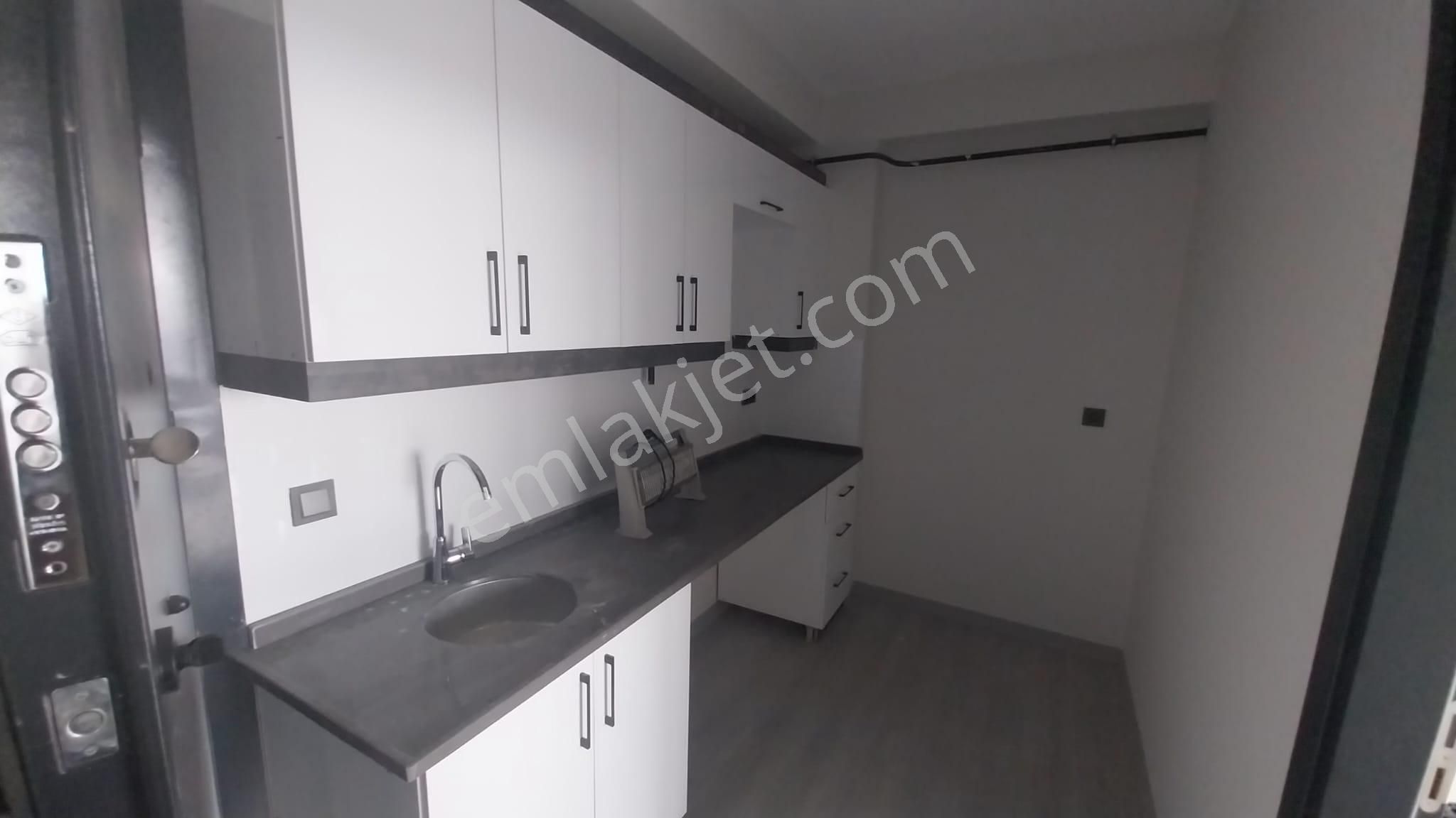 Ekşioğlu'ndan Tekirdağ Süleymanpaşa Atatürk Mah Belediye Yanı Kiralık 2+0 Daire - Görsel 16