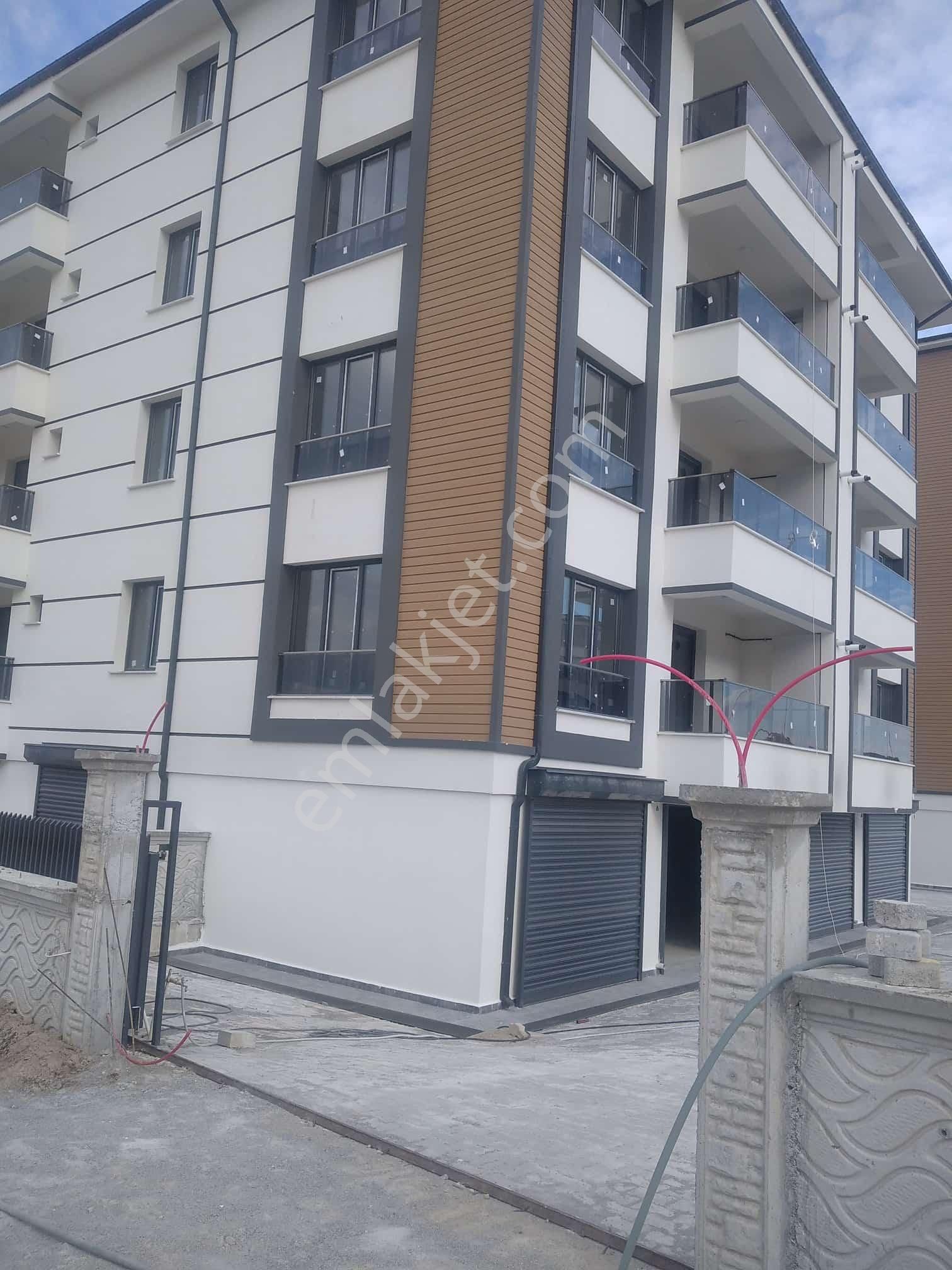 Akşehir Yarenler Mah. 2+1 125 M2 Anahtar Teslim Daire