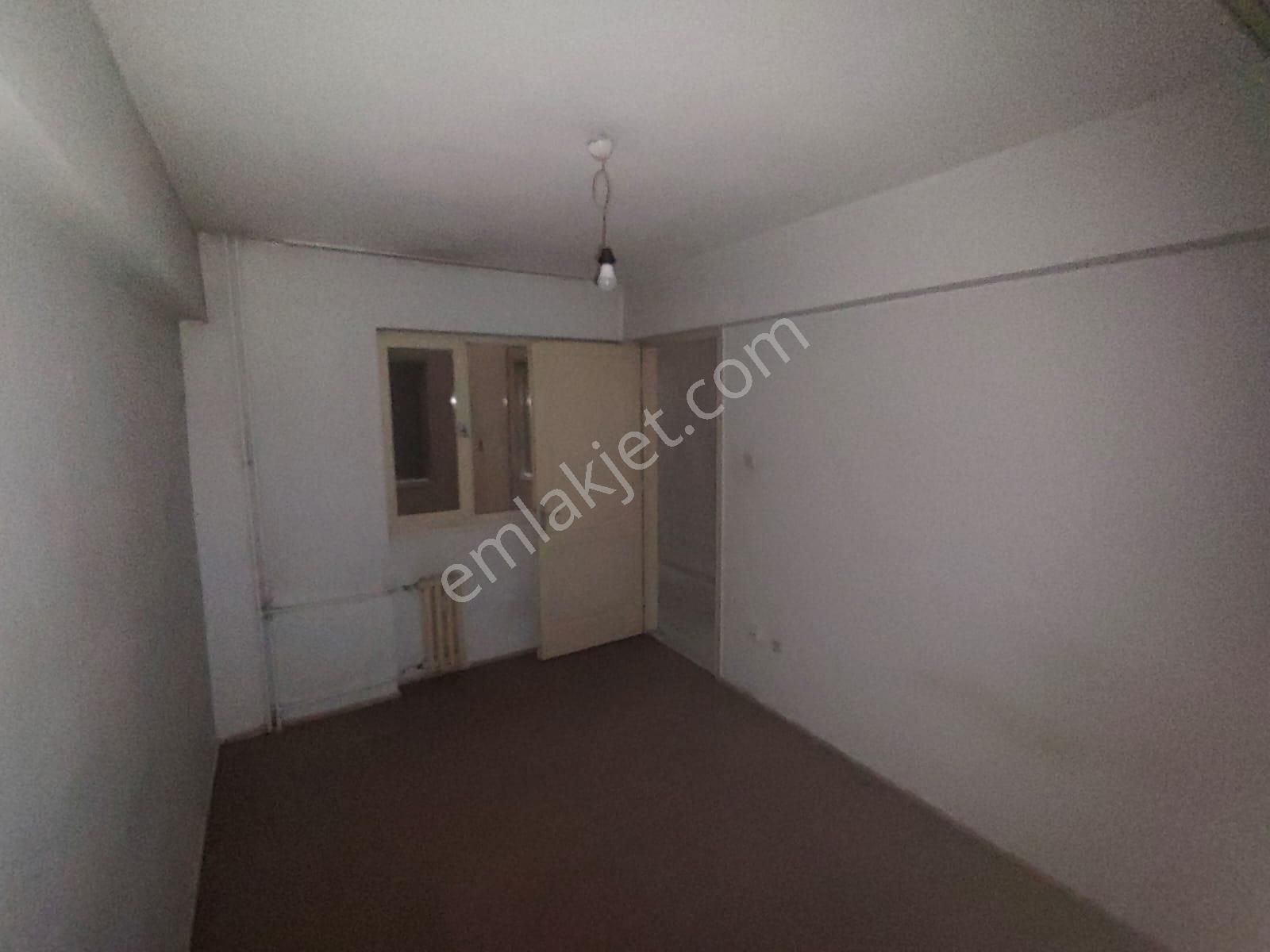 İnönü Caddesi Göztepe Metro Durağında Otoparklı Satılık 2 + 1 Daire - Görsel 9