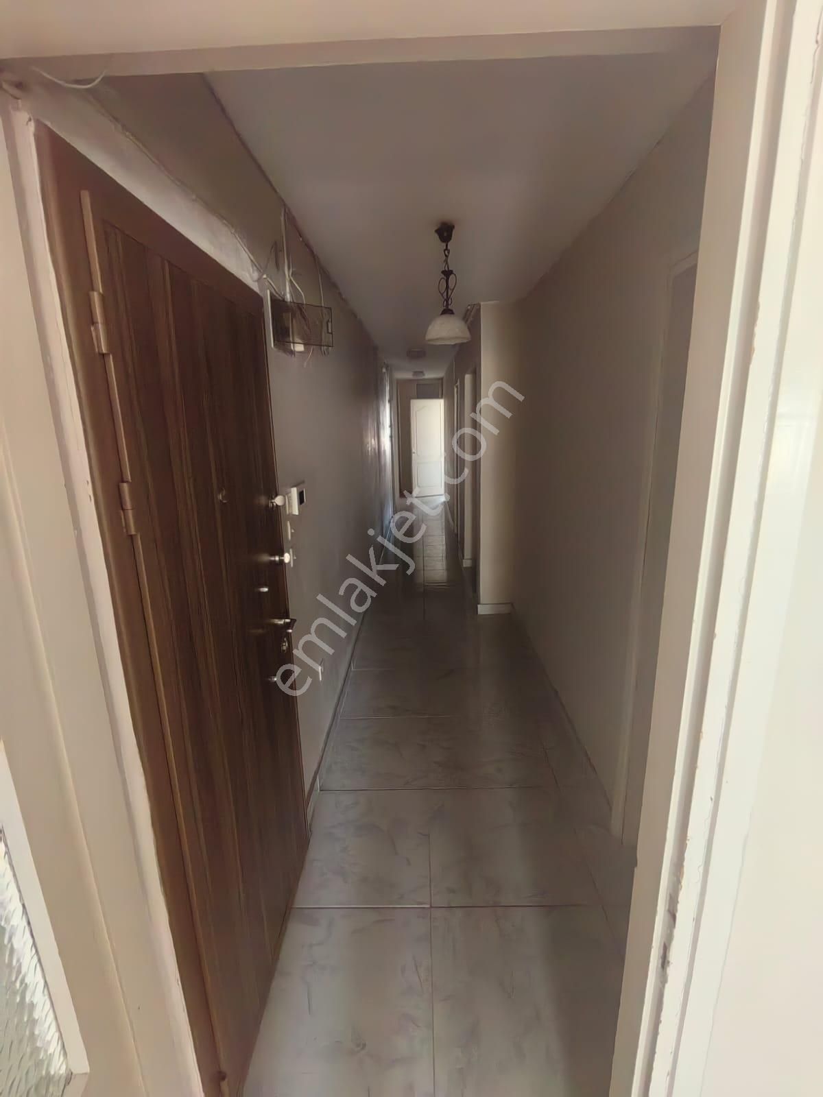 İnönü Caddesi Göztepe Metro Durağında Otoparklı Satılık 2 + 1 Daire - Görsel 6