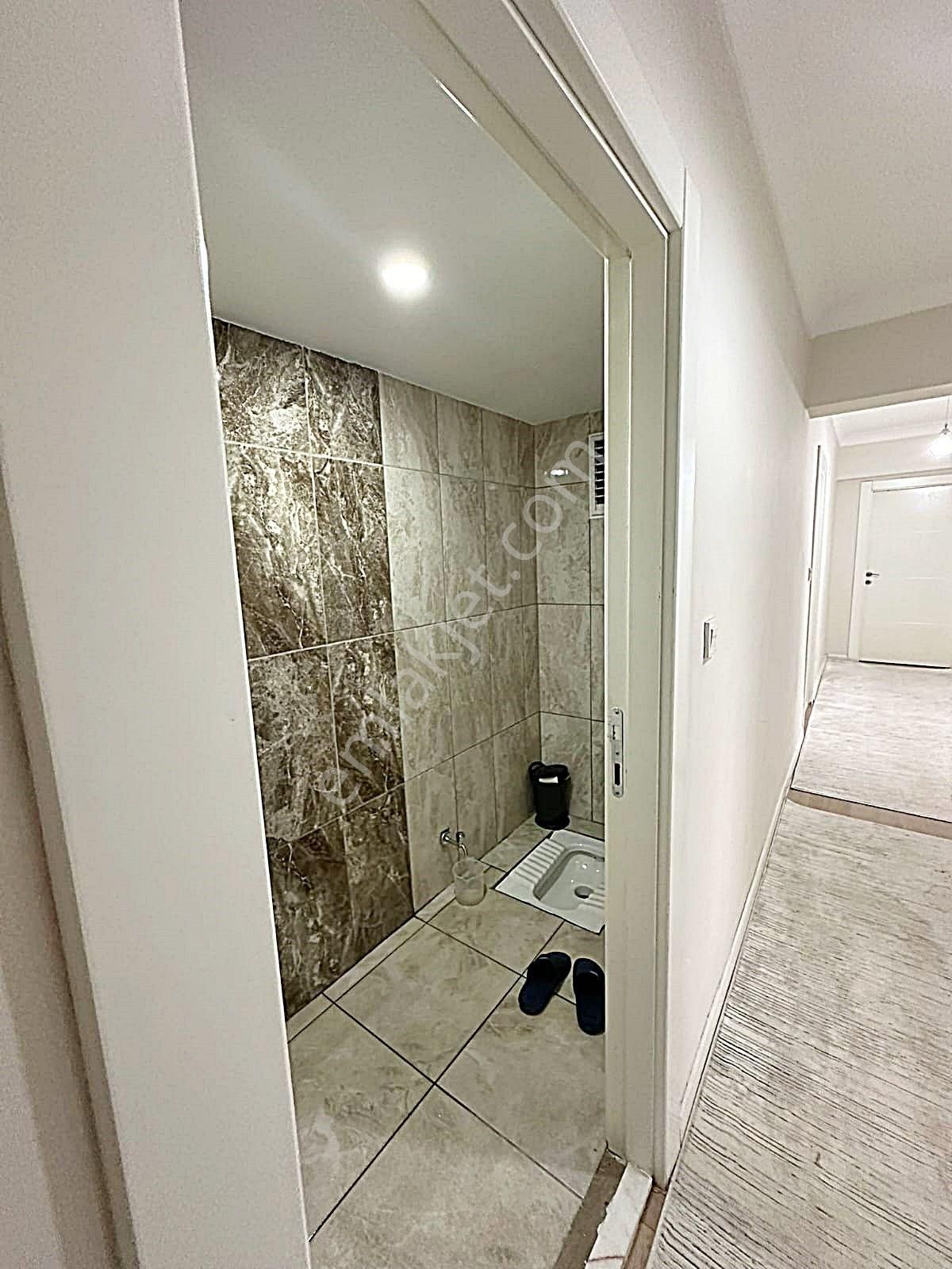 Kaletepe'de Site İçi Full Yapılı Teras Balkonlu 3+1 Fırsat Daire - Görsel 16