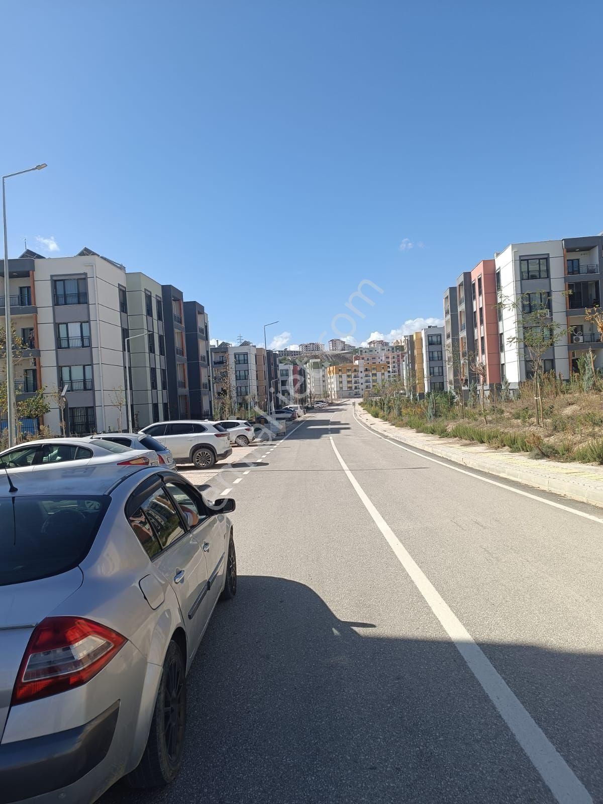 Hatay Antakya Dikmece 6 Bölge 2 Etap Hemen Girişte Yönetim Yani - Görsel 2