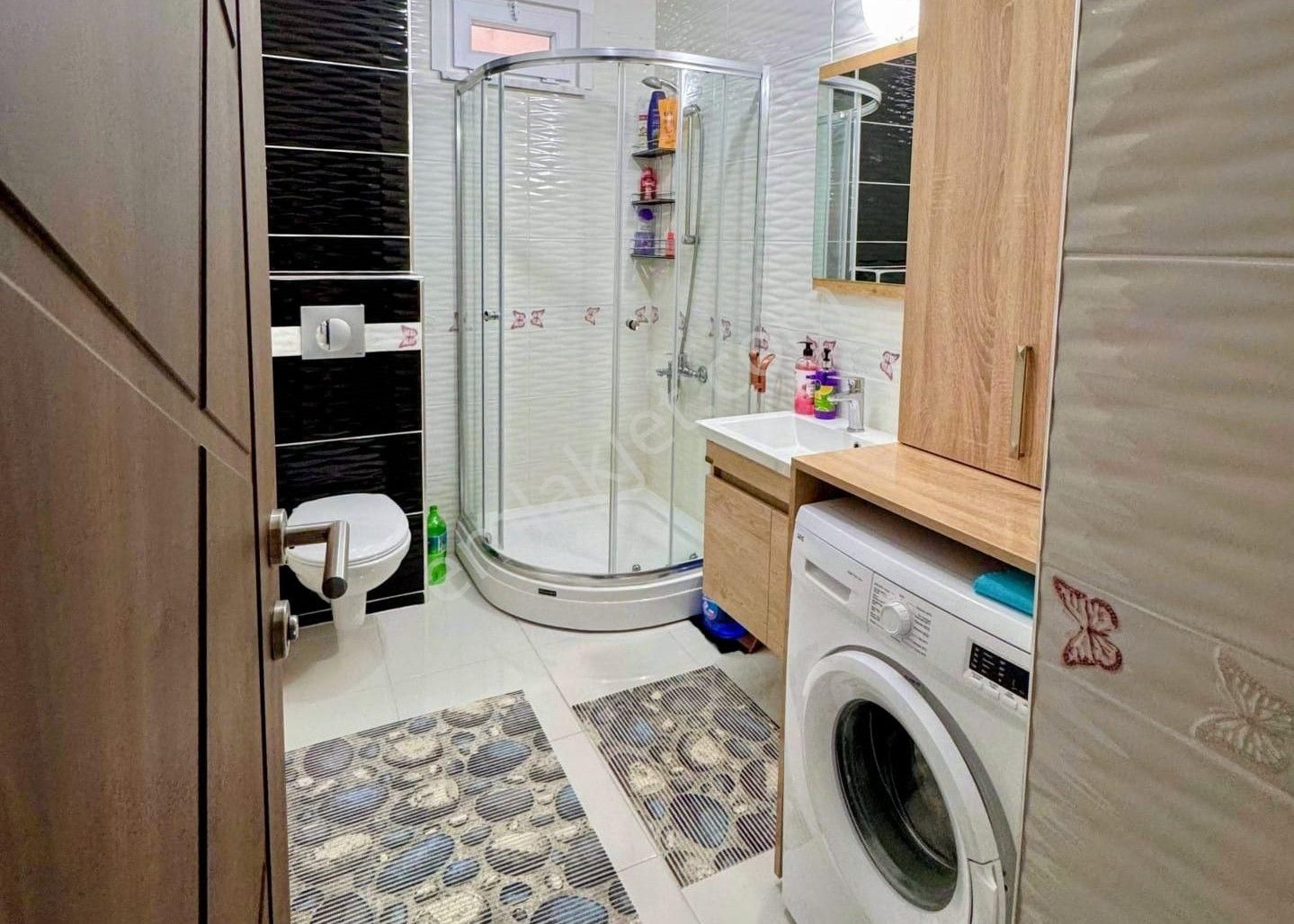 Turyap'tan; Çınarcık'ta, Deniz Manzaralı, Lux 2+1, Eşyalı Daire - Görsel 15