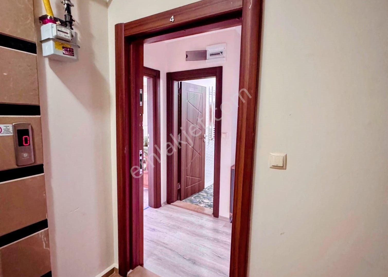 Turyap'tan; Çınarcık'ta, Deniz Manzaralı, Lux 2+1, Eşyalı Daire - Görsel 3