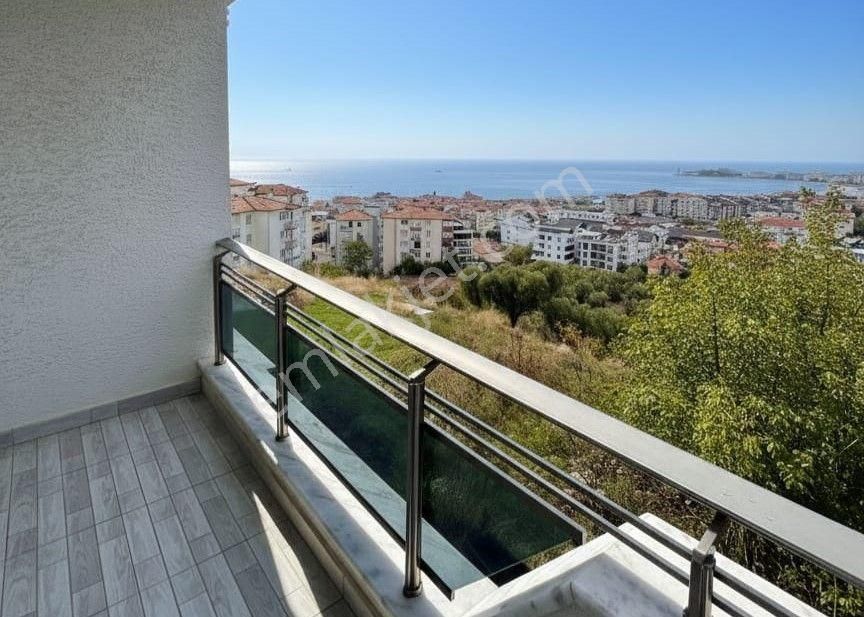 Turyap'tan; Çınarcık'ta, Deniz Manzaralı, Lux 2+1, Eşyalı Daire - Görsel 10