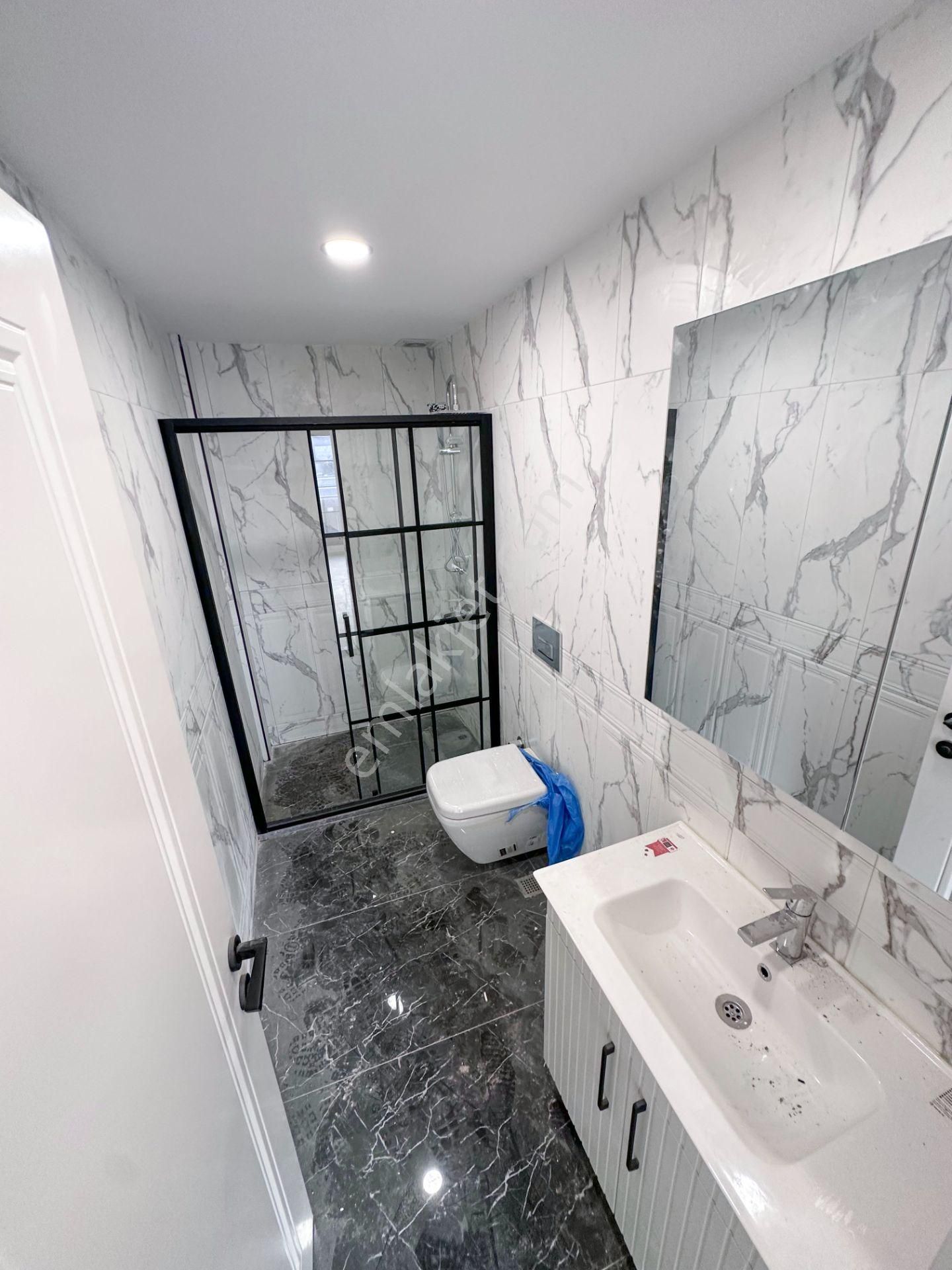 Mert Uçar'dan Satılık Menderes'te Sıfır 4+1 Bahçeli Villa - Görsel 22