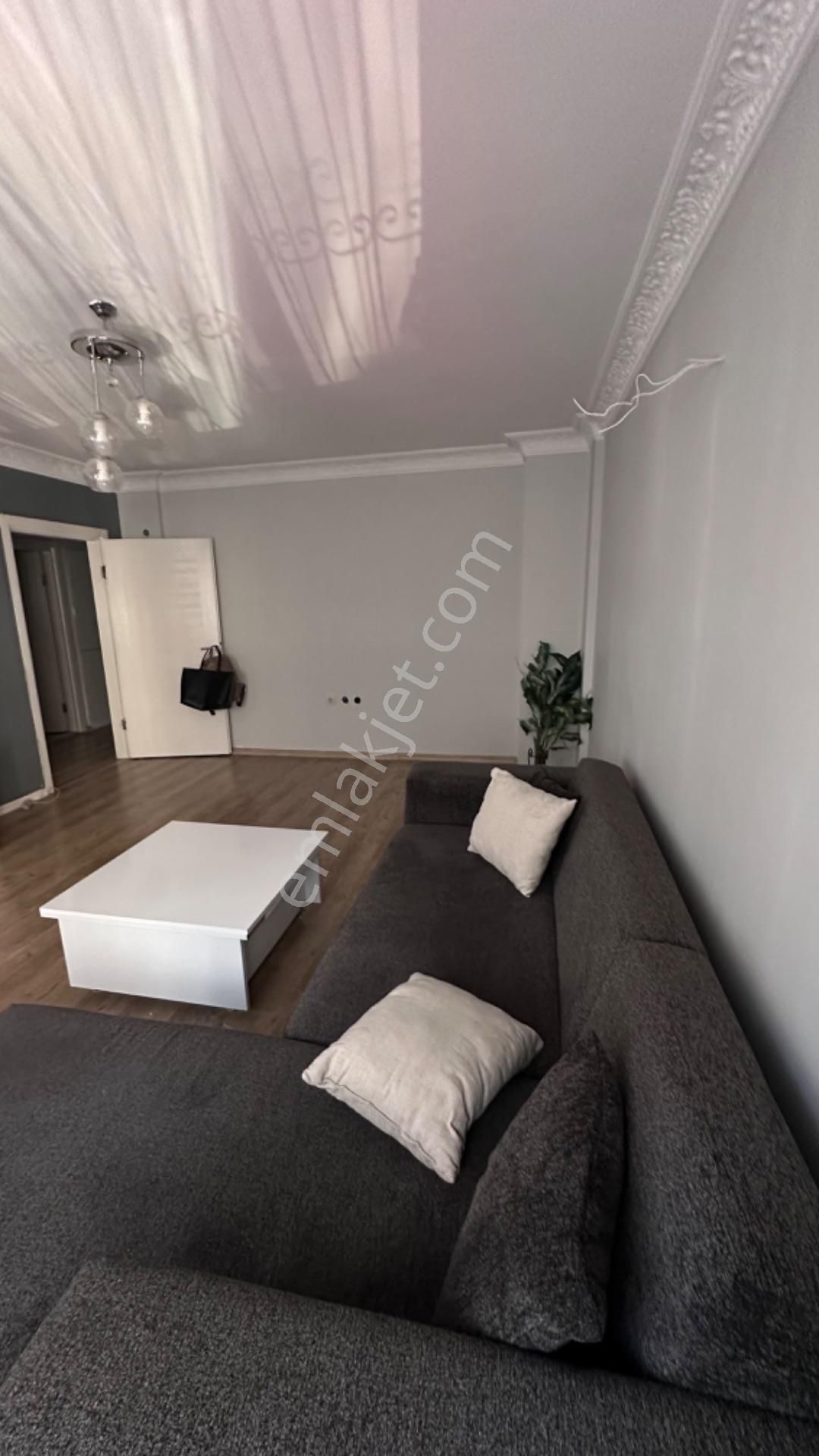 Lüks Eşyalı 2+1 Üçyol Metroya 2 Dk Mesafe Doğalgazlı - Görsel 4