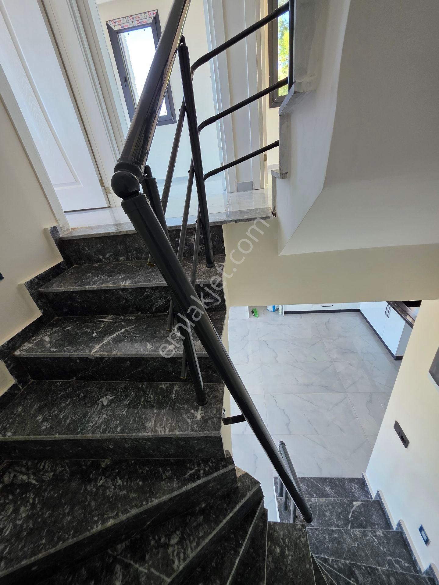 💥🏡 Aydın Didim Akbük’te Satılık Panoramik Deniz Manzaralı Tripleks Villa 🏡 - Görsel 13