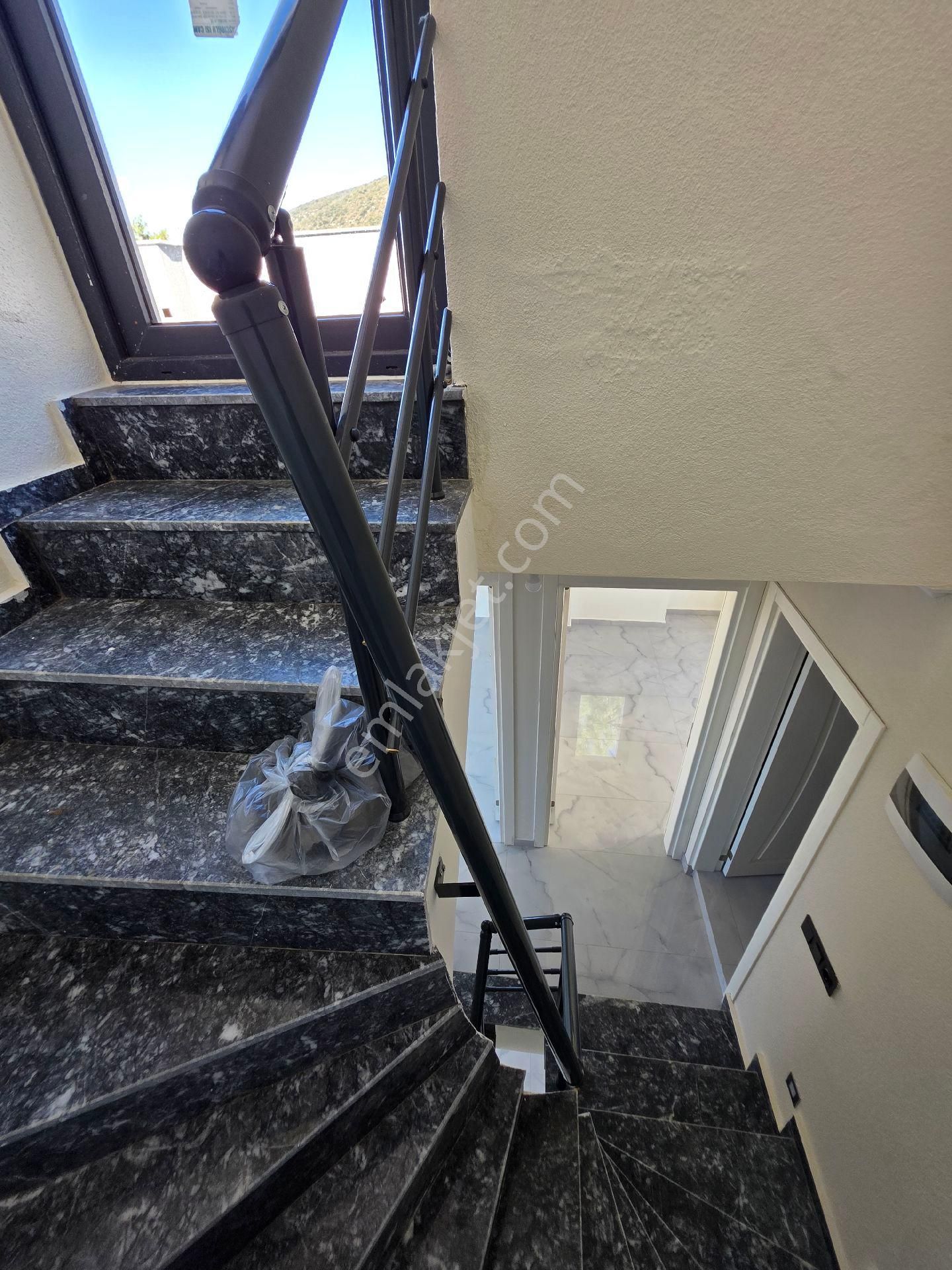 💥🏡 Aydın Didim Akbük’te Satılık Panoramik Deniz Manzaralı Tripleks Villa 🏡 - Görsel 25