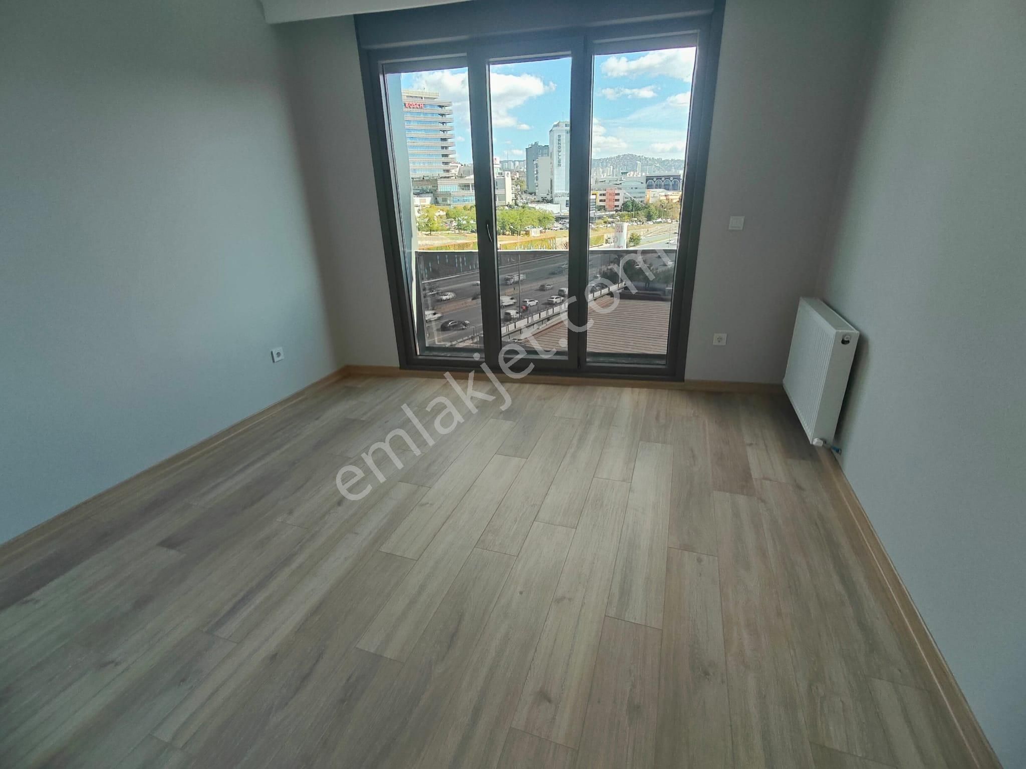 Emlak Dünyasından Küçükyalı Da Deniz Manzaralı Dubleks - Görsel 6