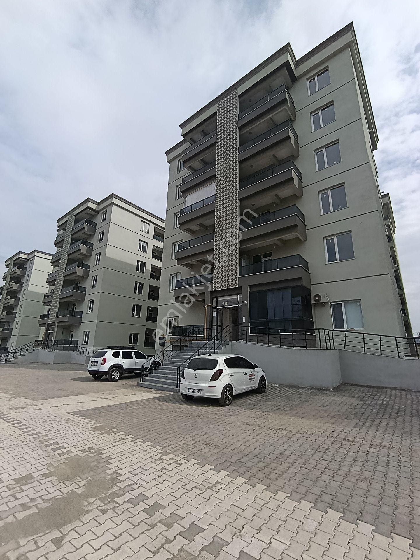 Stad Yanı Sehir Hastanesi Karşısı Özay Real City - Görsel 2