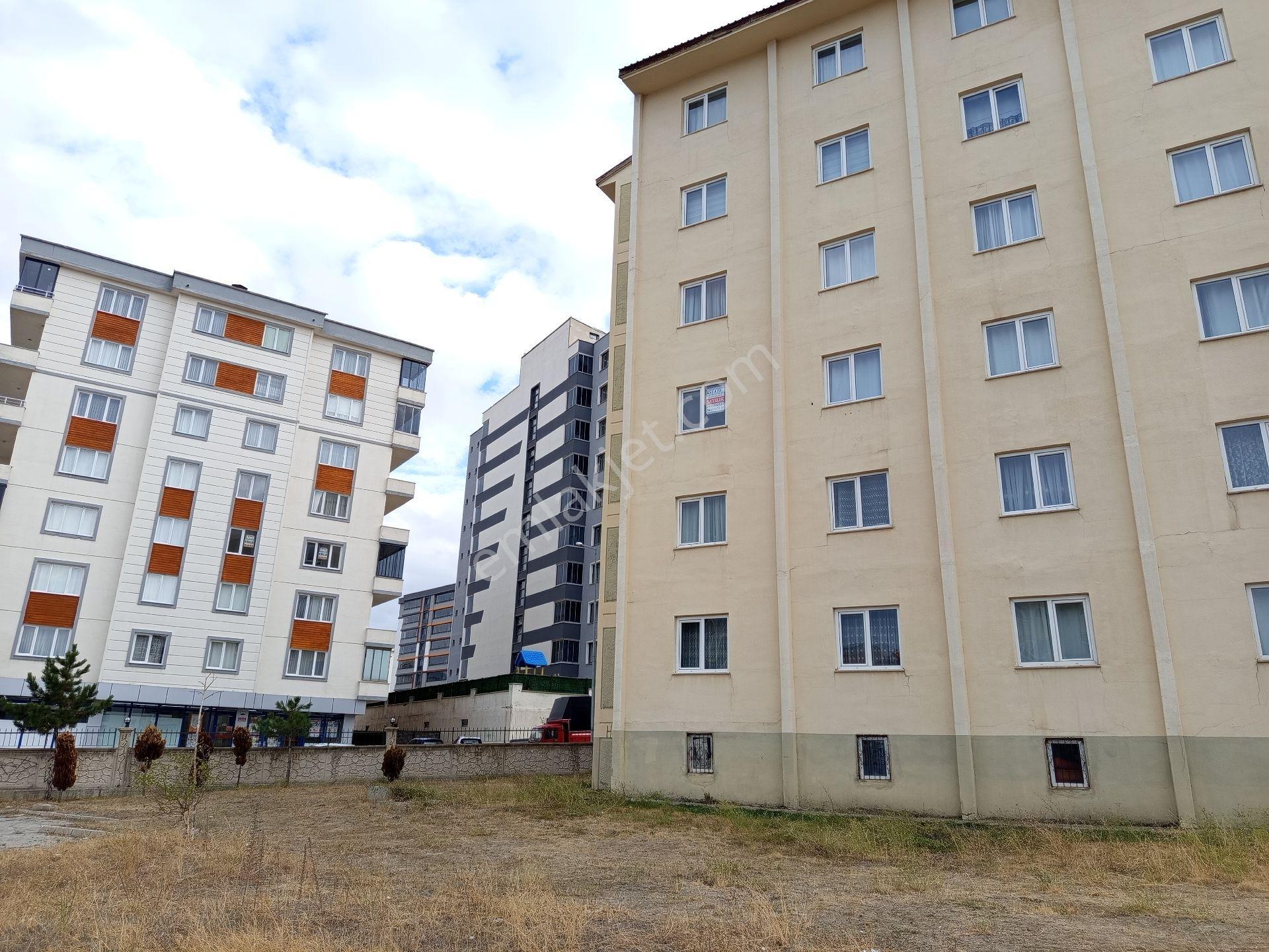 Çat Yolu Toki'de Satılık 2+1 İçi Bakımlı Daire - Görsel 2