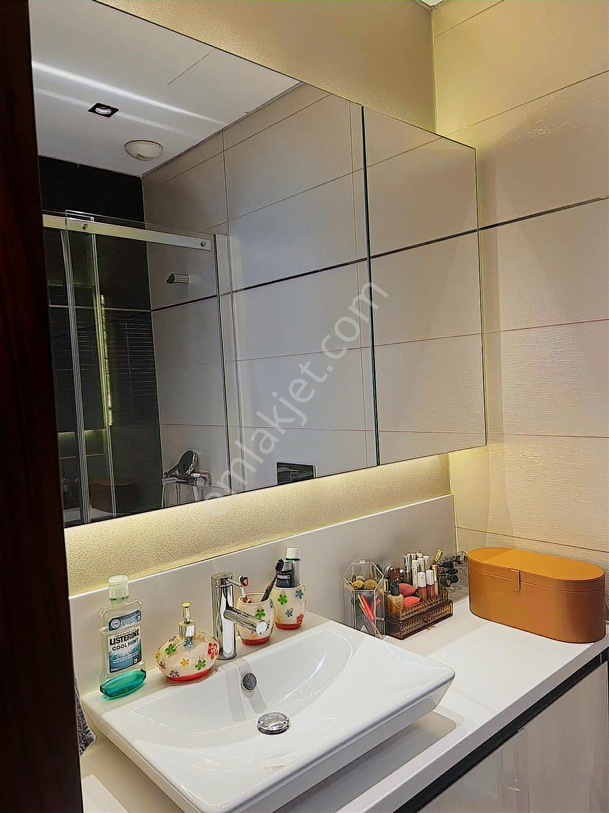 Çiğdem Emlaktan The İst Veliefendide Satılık 3,5+1 Daire 202m2 - Görsel 6