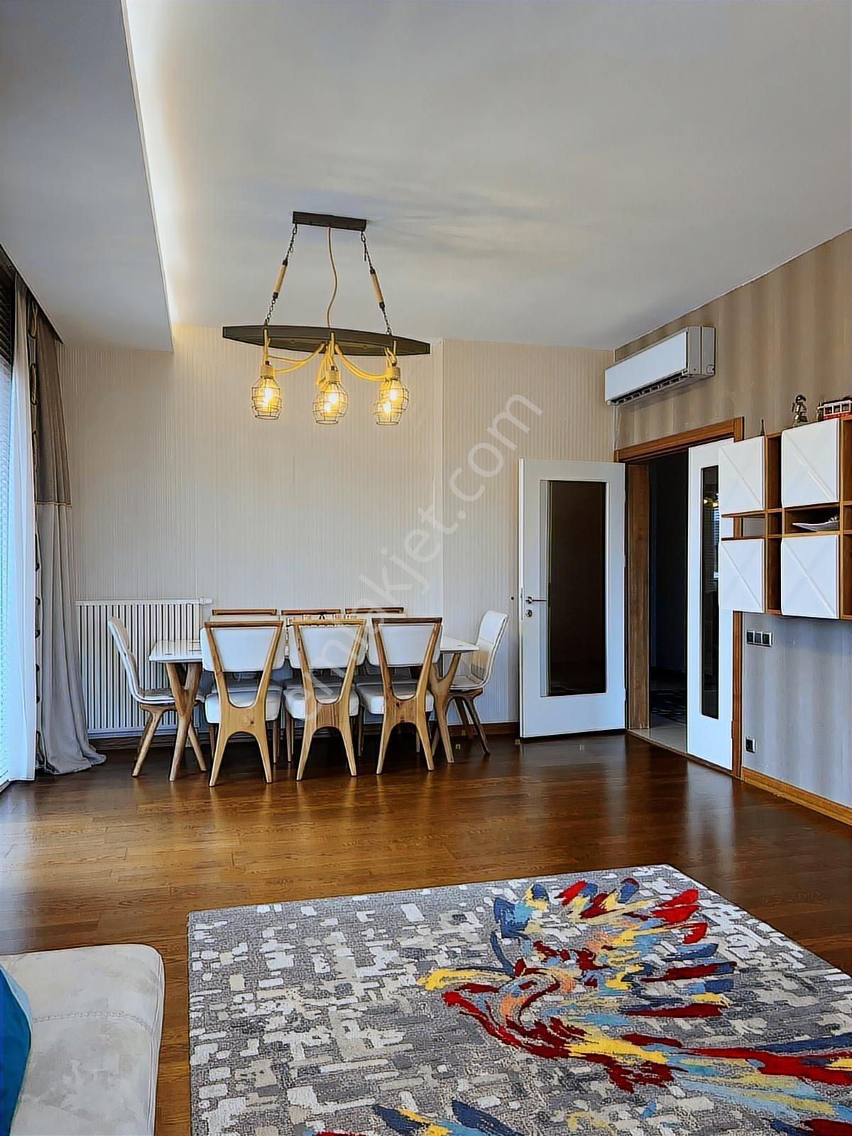 Çiğdem Emlaktan The İst Veliefendide Satılık 3,5+1 Daire 202m2 - Görsel 21