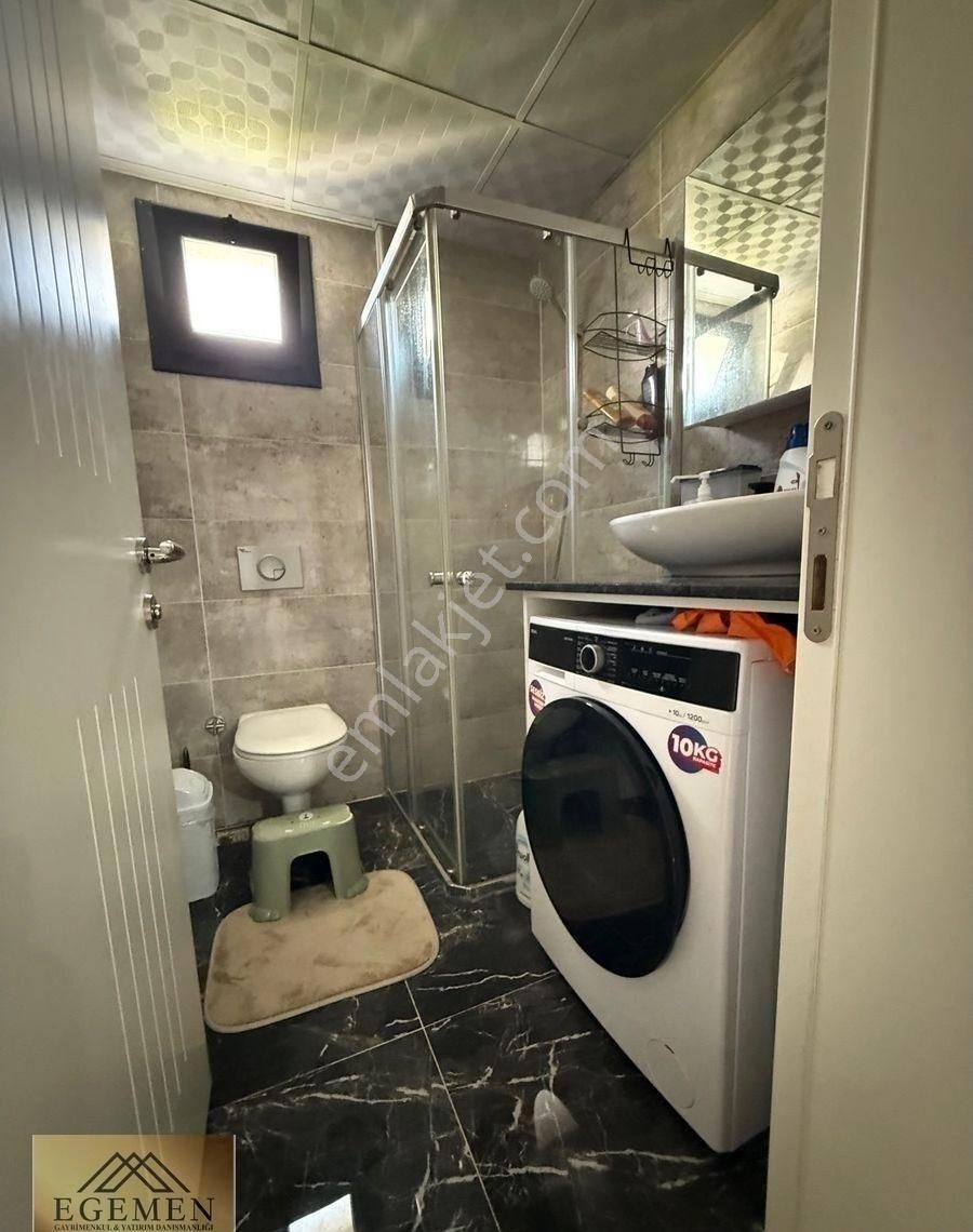 Kuşadası Merkezde 2+1 Havuzlu Sitede Daire - Görsel 4