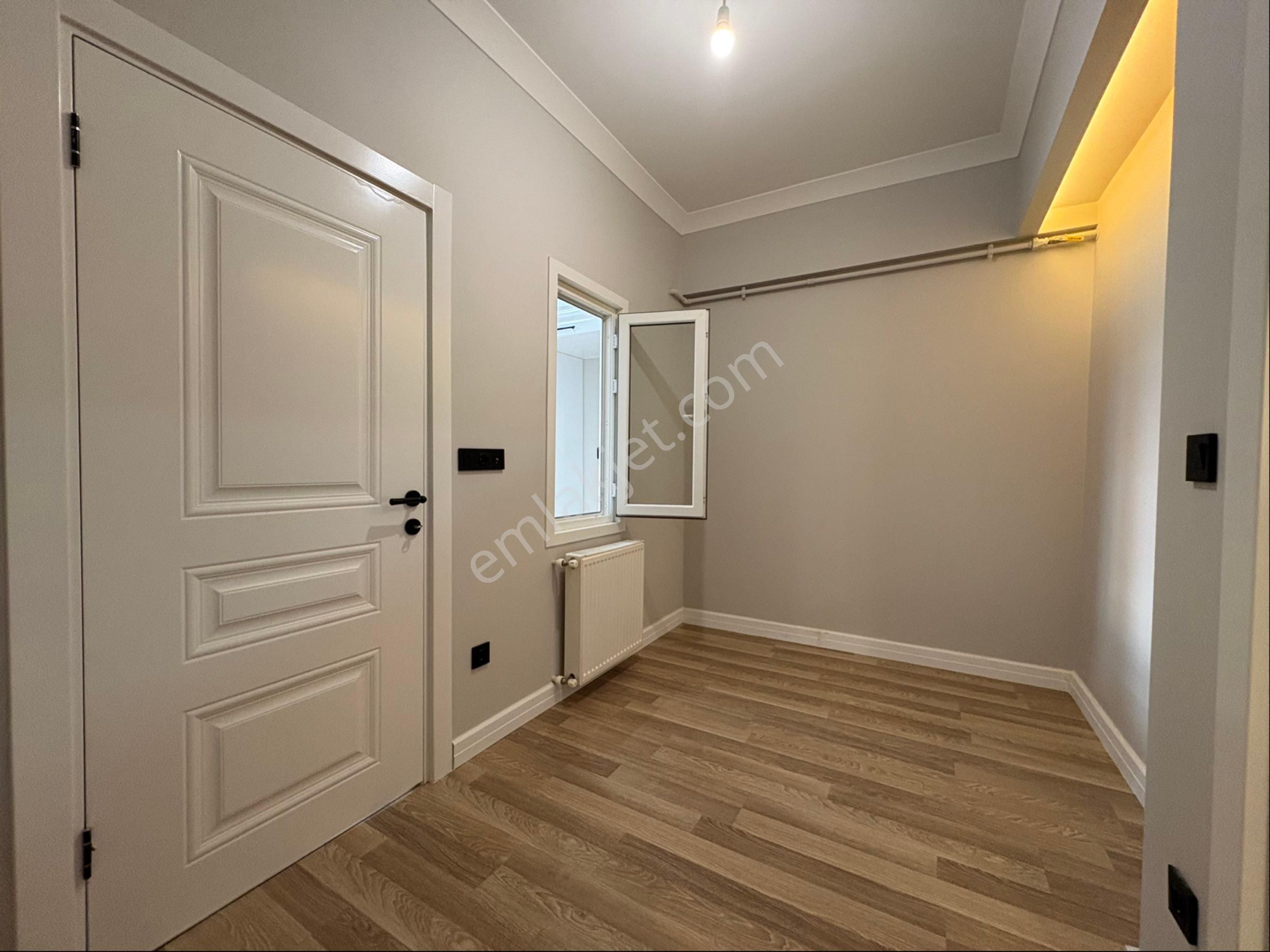 Oben'den Kılavuz Çayırına Komşu 45 M² Net Kullanımlı 1+1 - Görsel 10