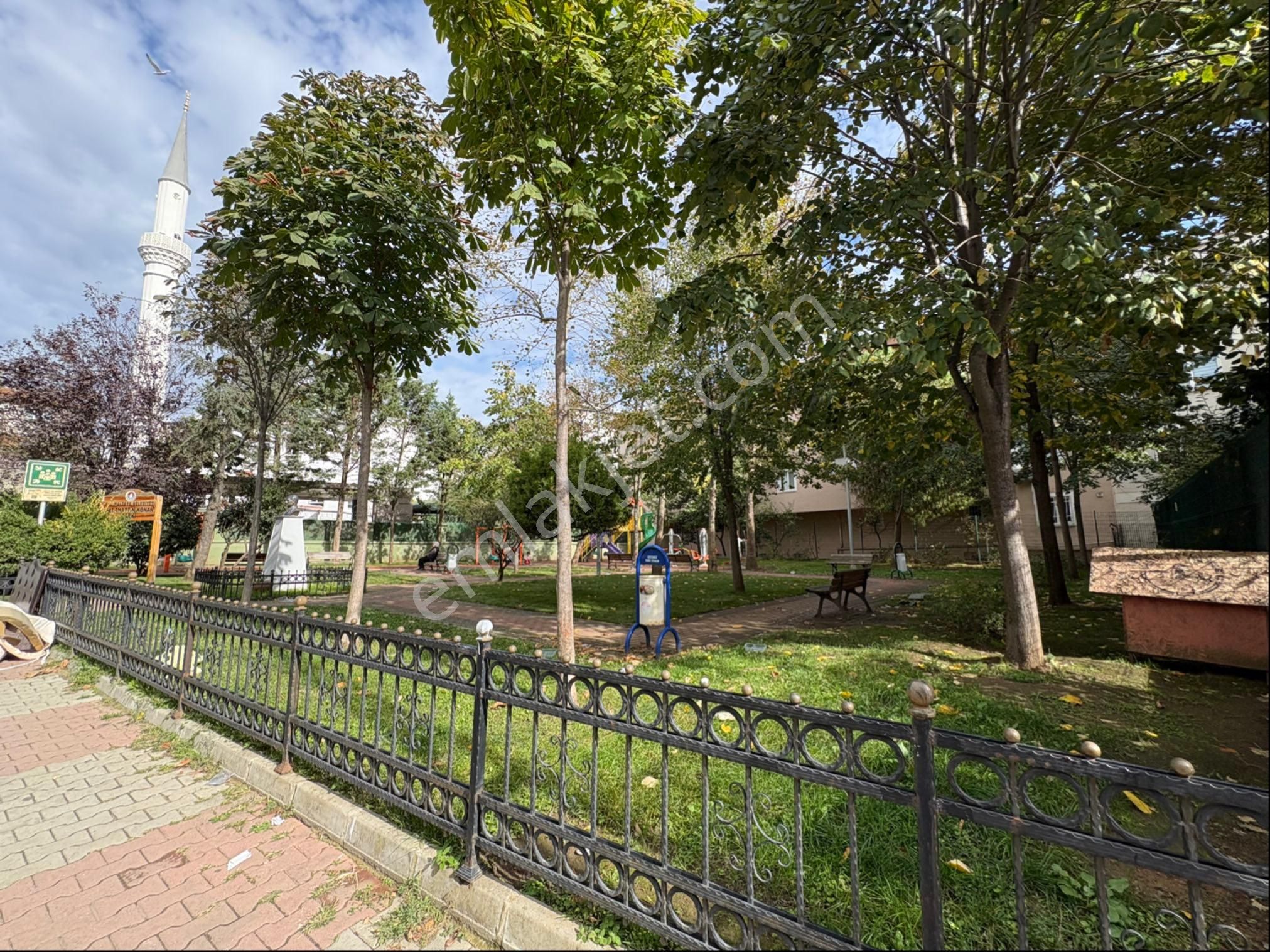 Oben'den Kılavuz Çayırına Komşu 45 M² Net Kullanımlı 1+1 - Görsel 22