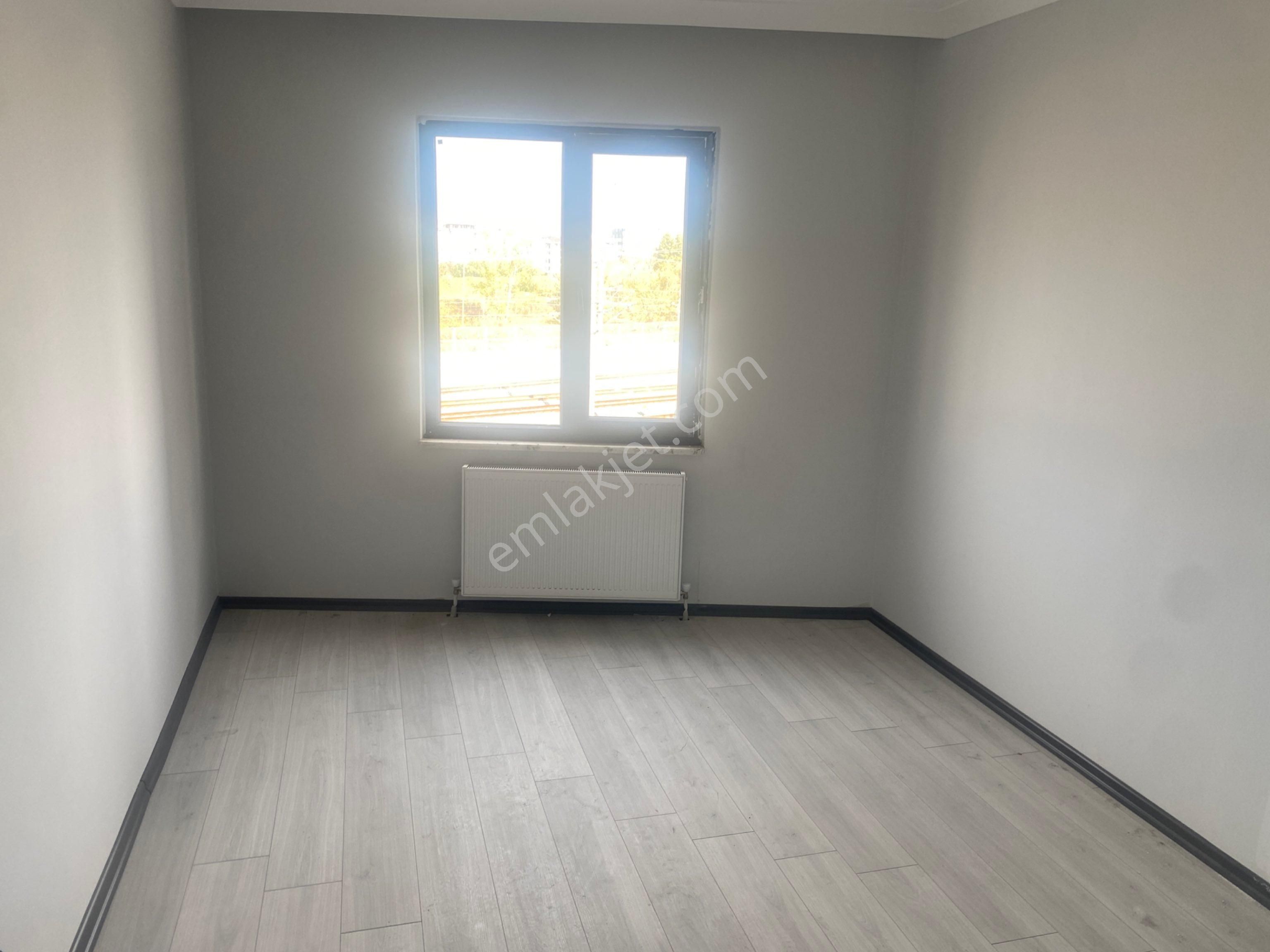 Uğur Emlaktan İstasyon Mah 1+1 1. Kat Daire - Görsel 7