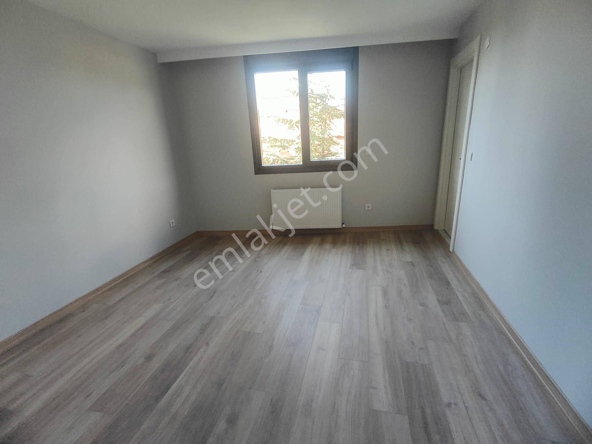 Emlak Dünyasından Küçükyalı Da Deniz Manzaralı Dubleks - Görsel 5