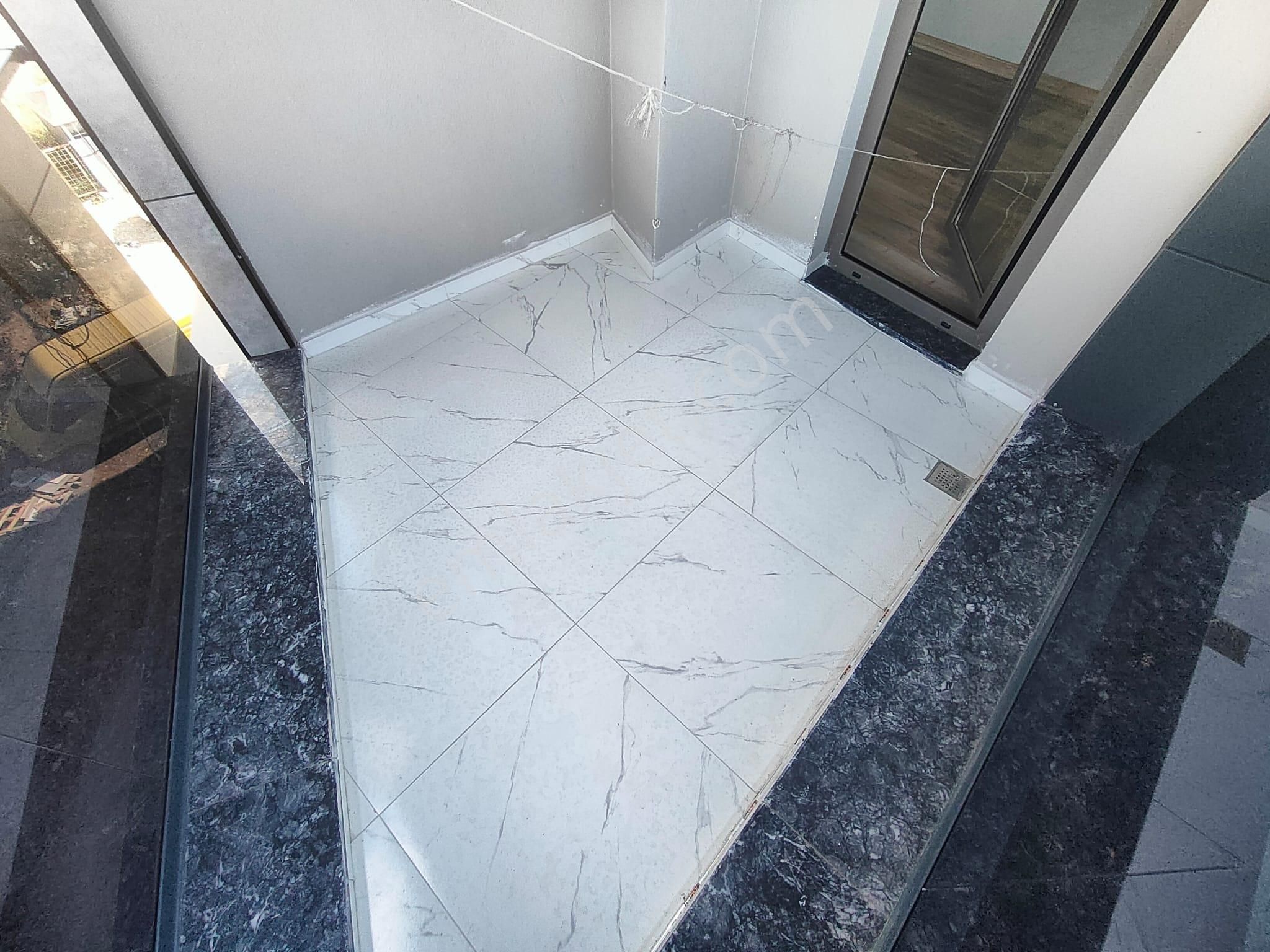 Emlak Dünyasından Küçükyalı Da Deniz Manzaralı Dubleks - Görsel 10