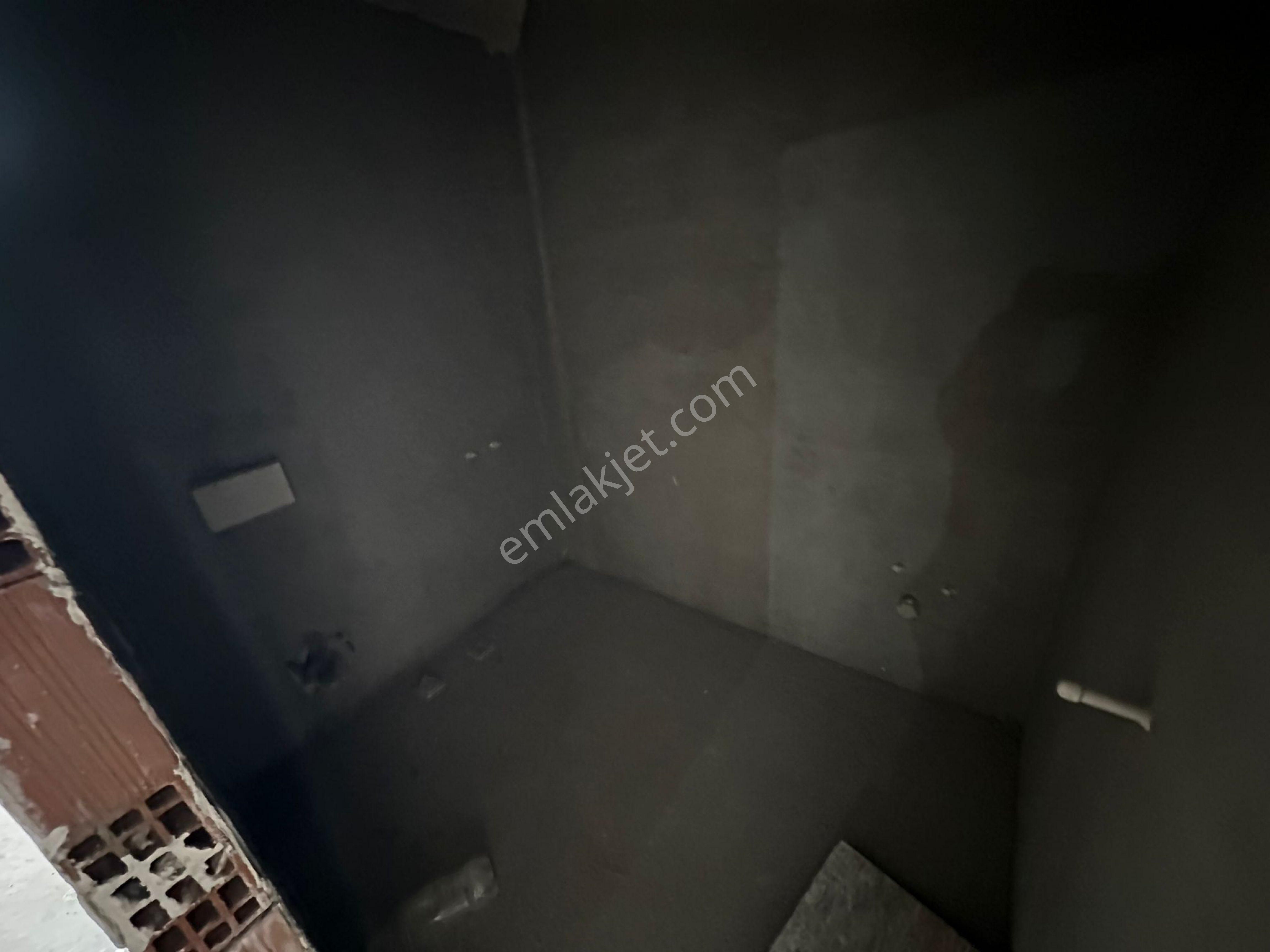 Özgür İnşaat'tan Gazi Mah Ana Cadde Üzerinde 3+1 130m2 Sıfır Otoparklı Arakat Daire - Görsel 7