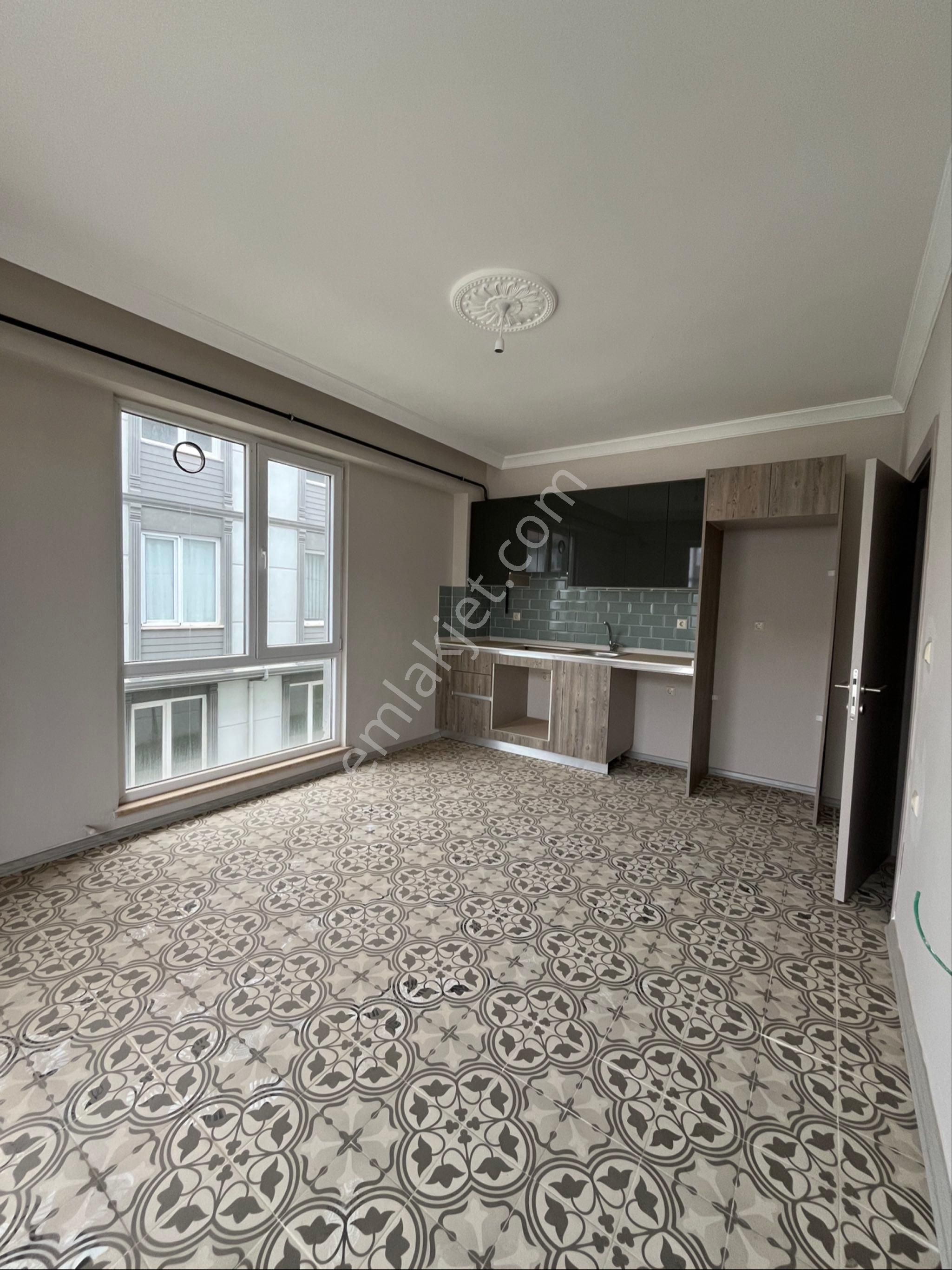 Sakarya Karasuda Havuzlu Sitede Daire - Görsel 12