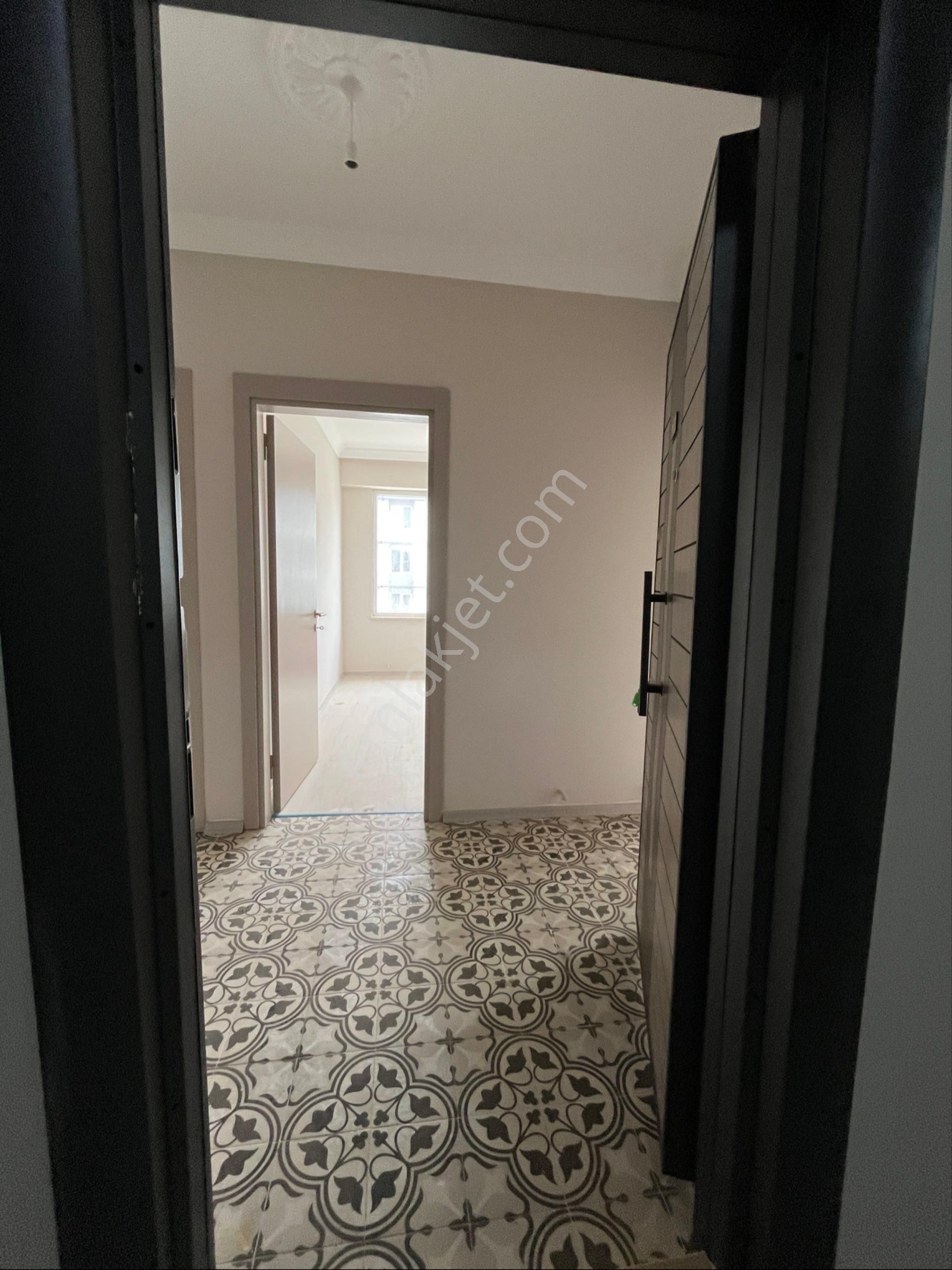 Sakarya Karasuda Havuzlu Sitede Daire - Görsel 19
