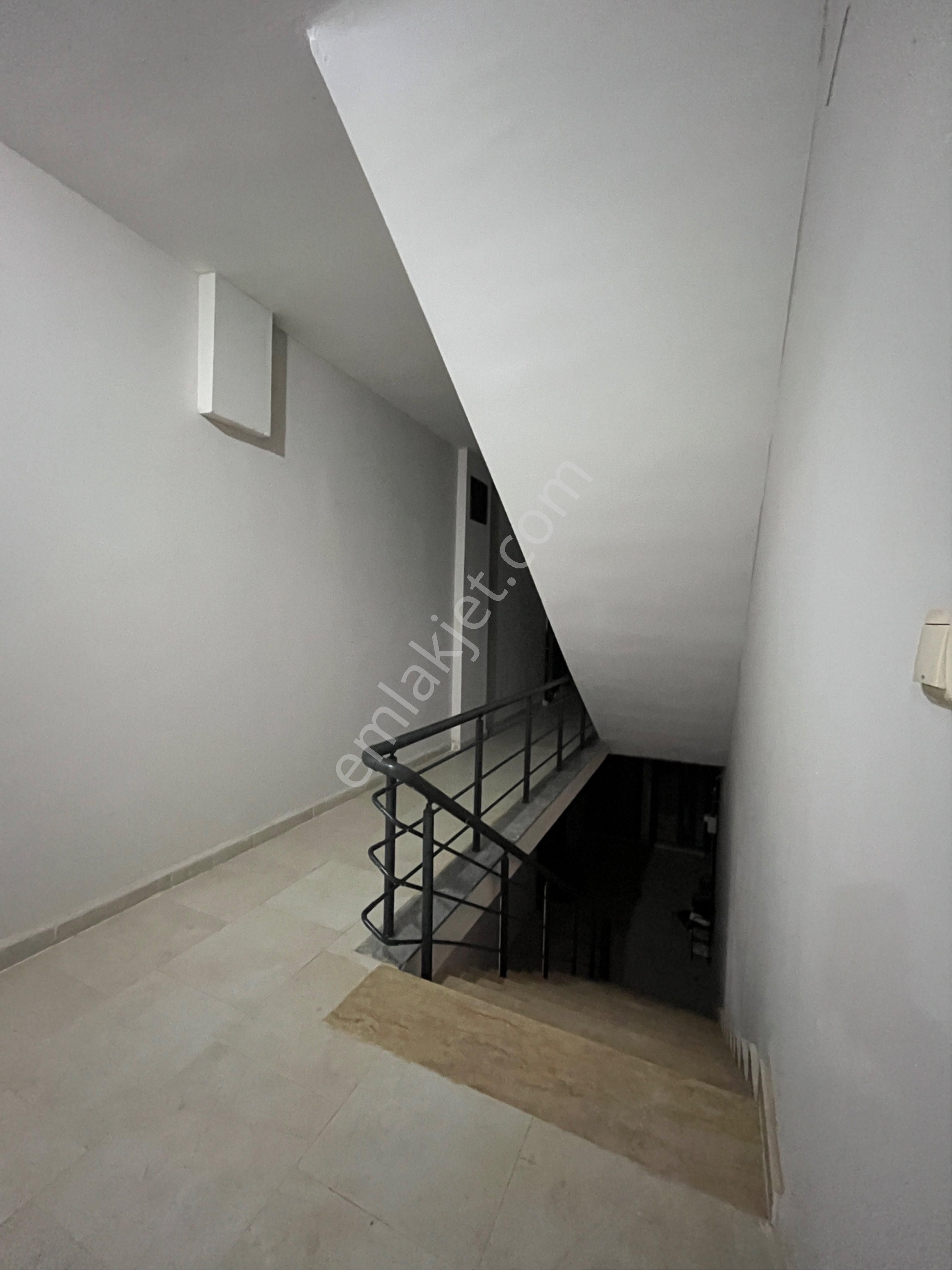 Sakarya Karasuda Havuzlu Sitede Daire - Görsel 4