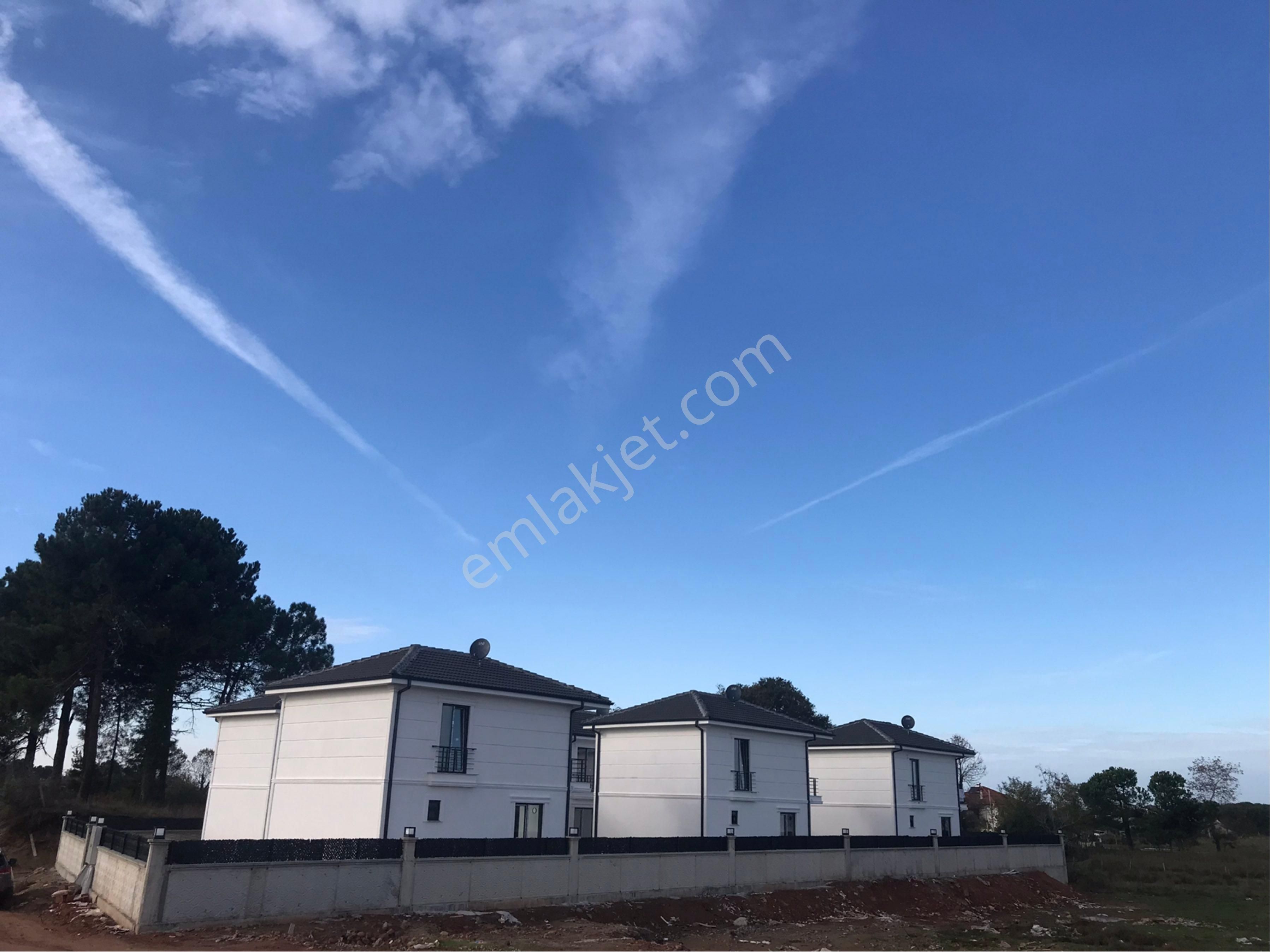 Eşyalı Ya Da Eşyasız Kiralık Site İçinde Villa - Görsel 5