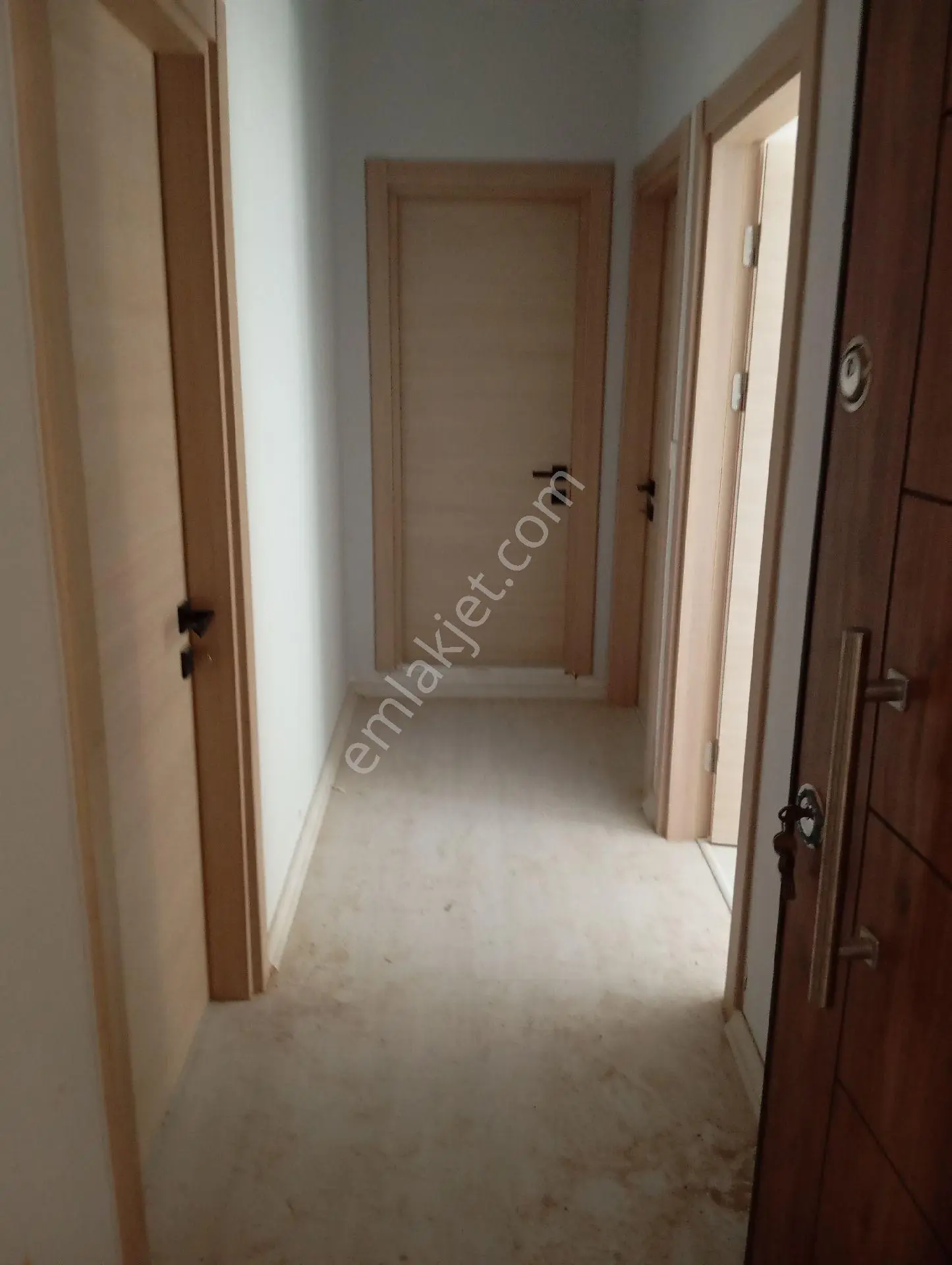 Parlar Emlaktan Satılık Yazlık Daire Cumhuriyet Mahallesinde 2+1 63 Metre Kare Bahçeli Denize Yakın - Görsel 3